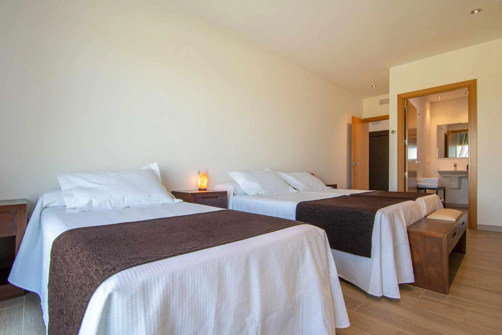 Photo of the whole room, Bed in Villa de vacaciones con encanto - El Serrat