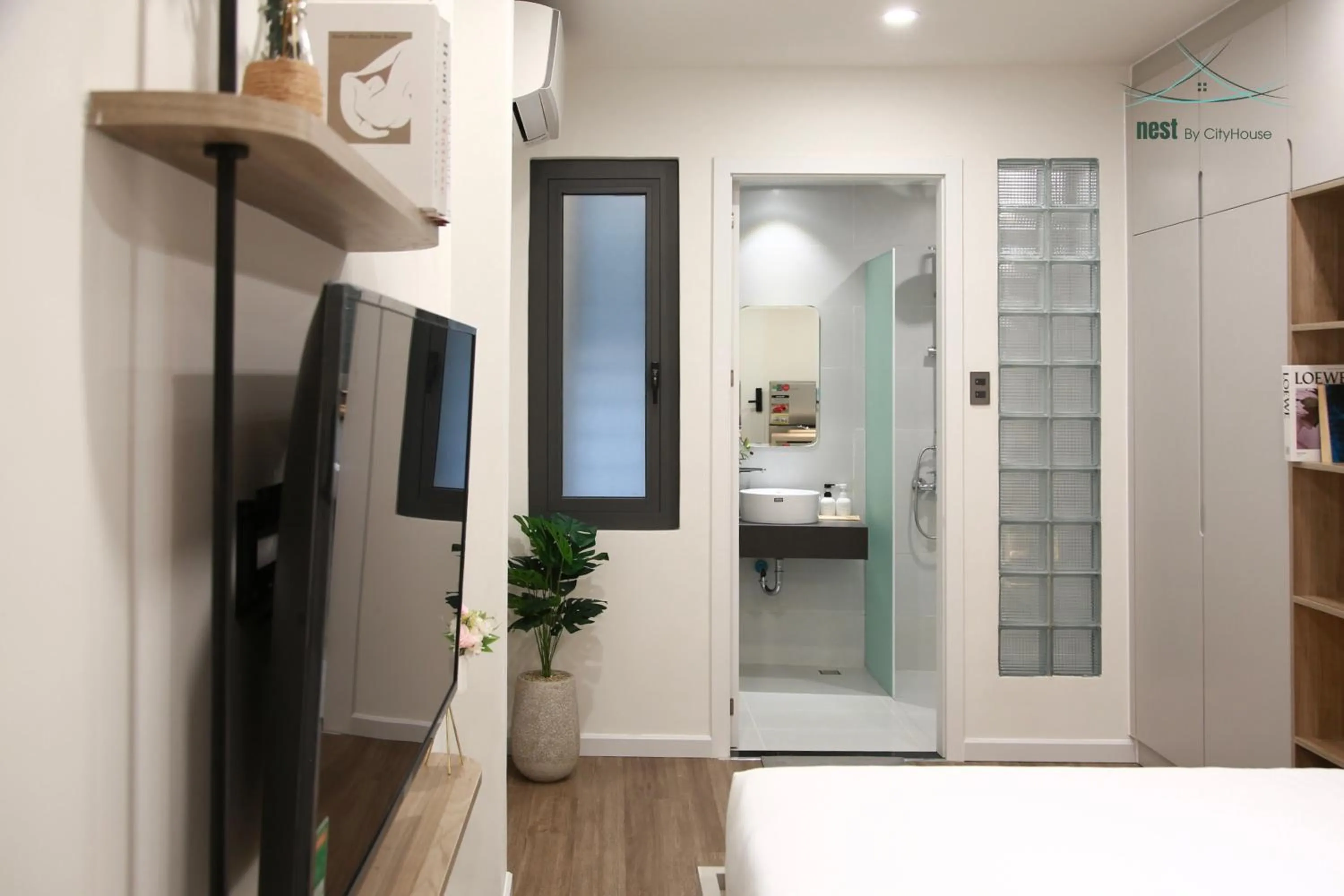 TV and multimedia in Cityhouse - Nest Minh Khai