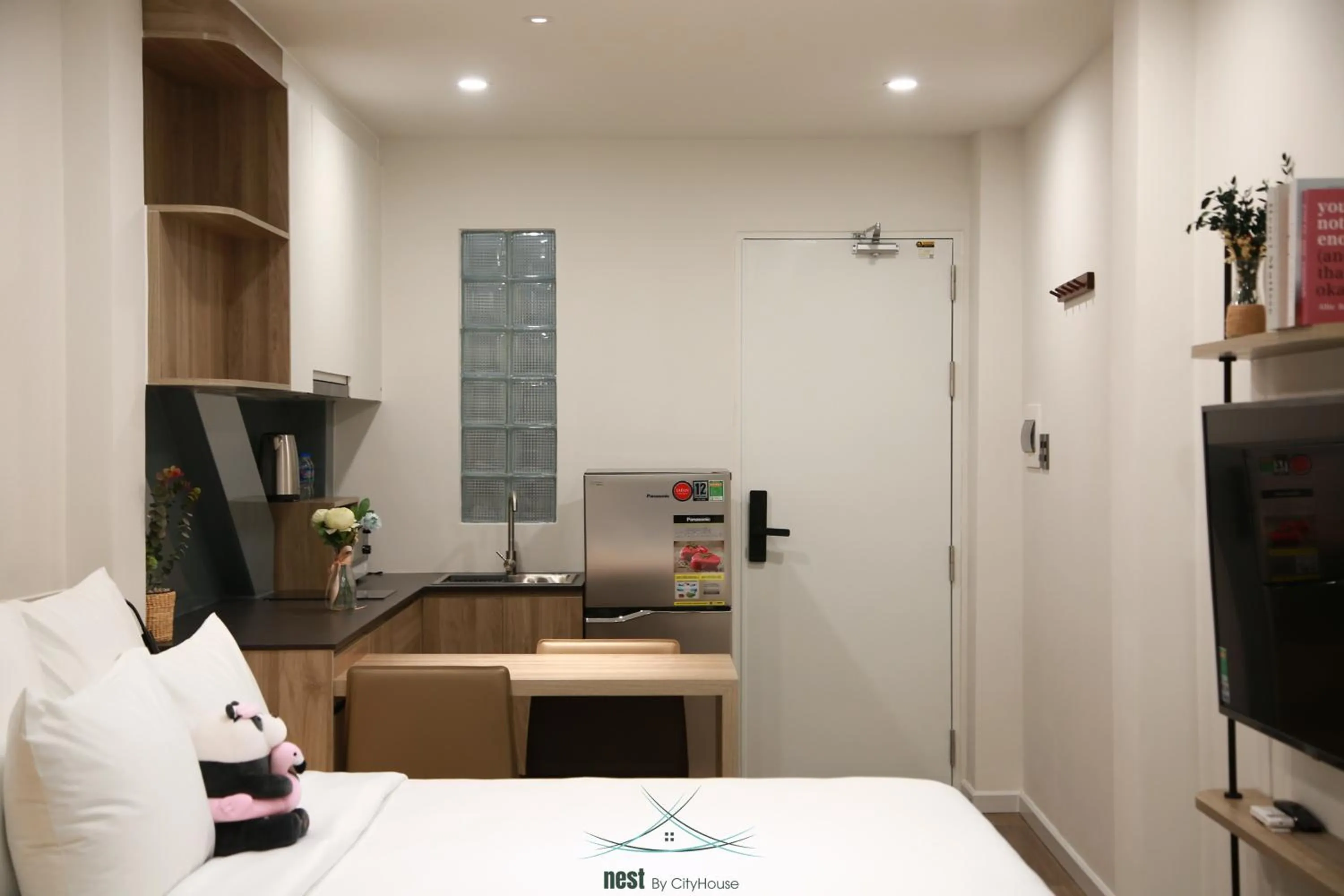 Photo of the whole room in Cityhouse - Nest Minh Khai