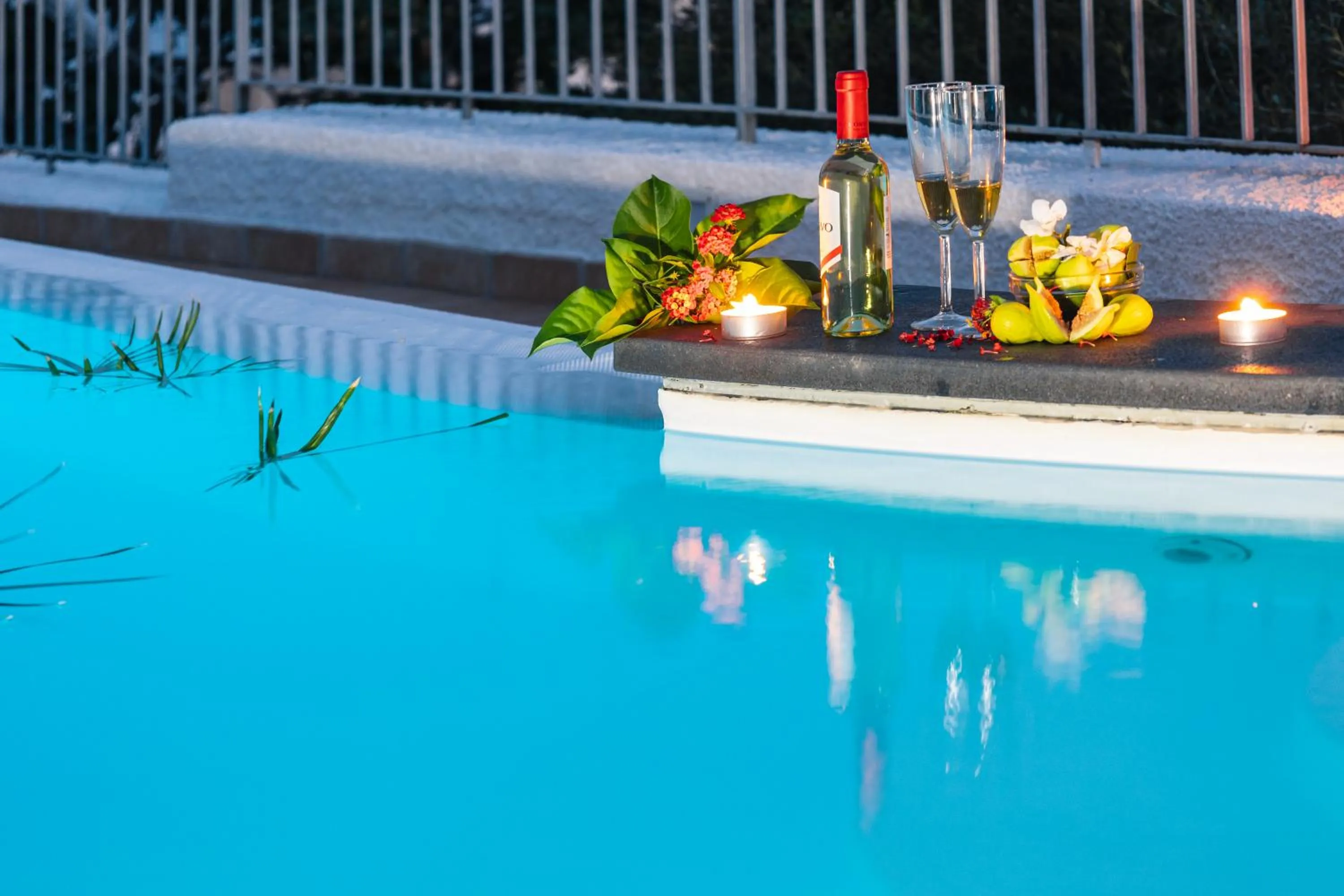 Swimming pool in Hotel Residence La Villetta