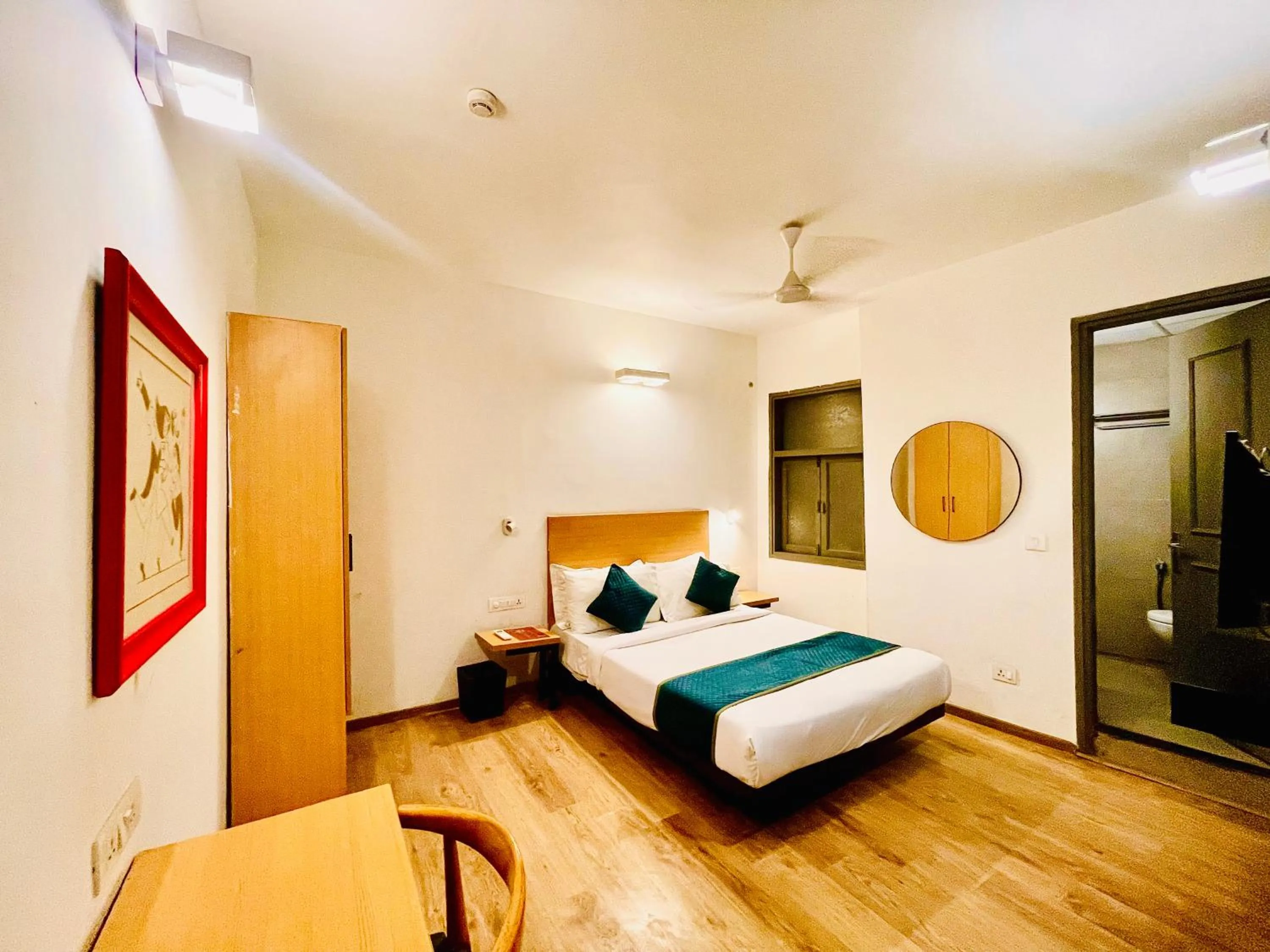 Hotel Aravali Inn & Banquet Hall