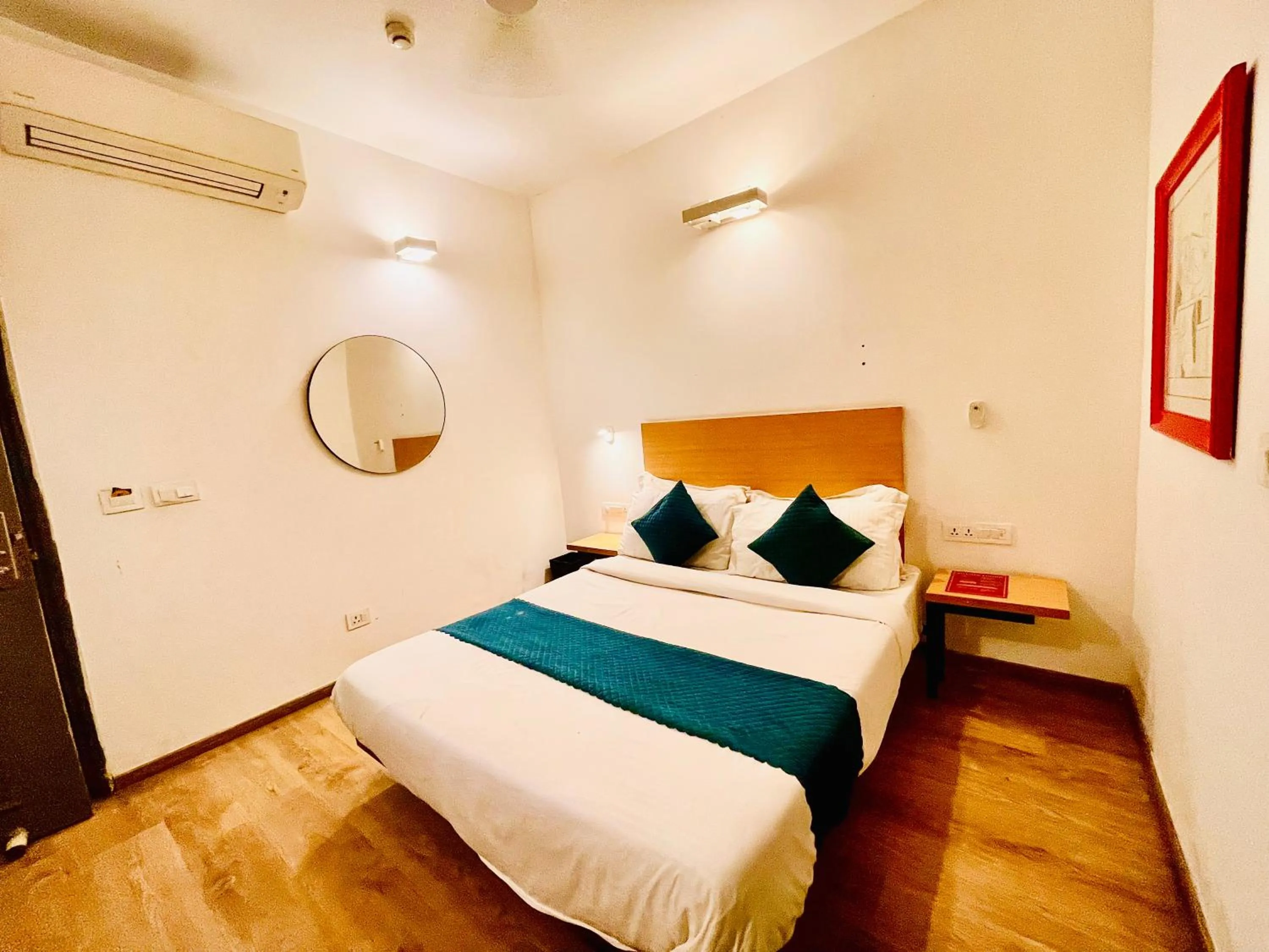 Hotel Aravali Inn & Banquet Hall