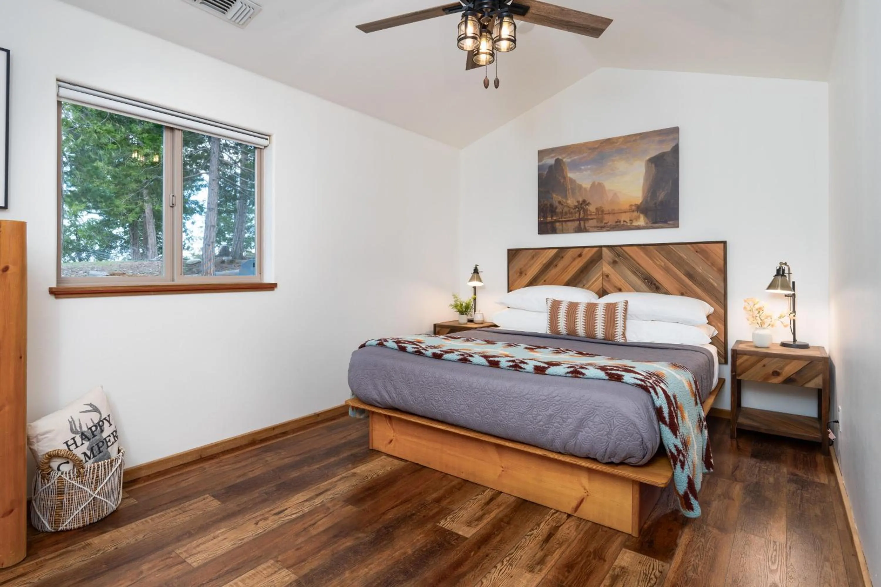 Bed in Yosemite Summit & Little Summit