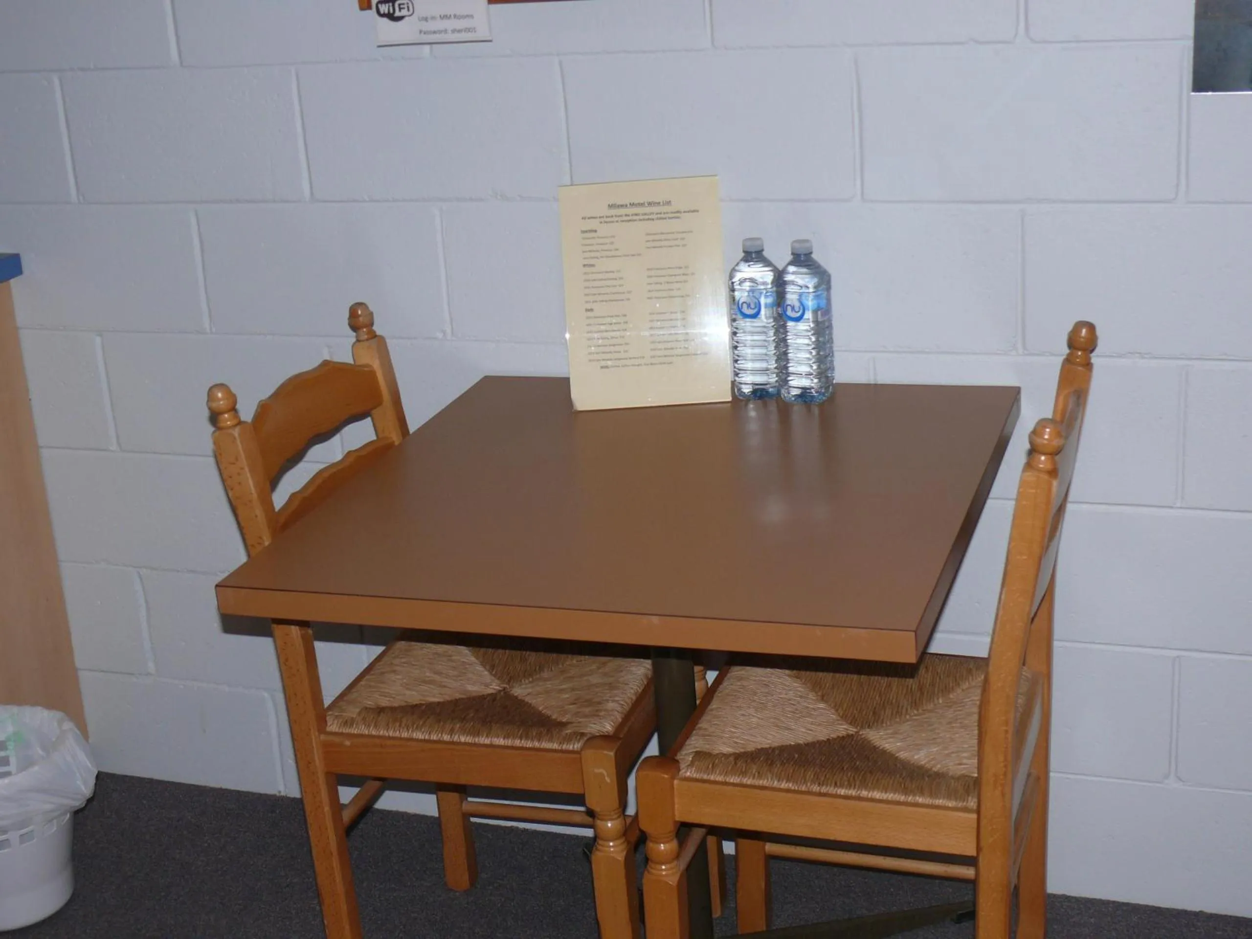 Dining area in Milawa Motel