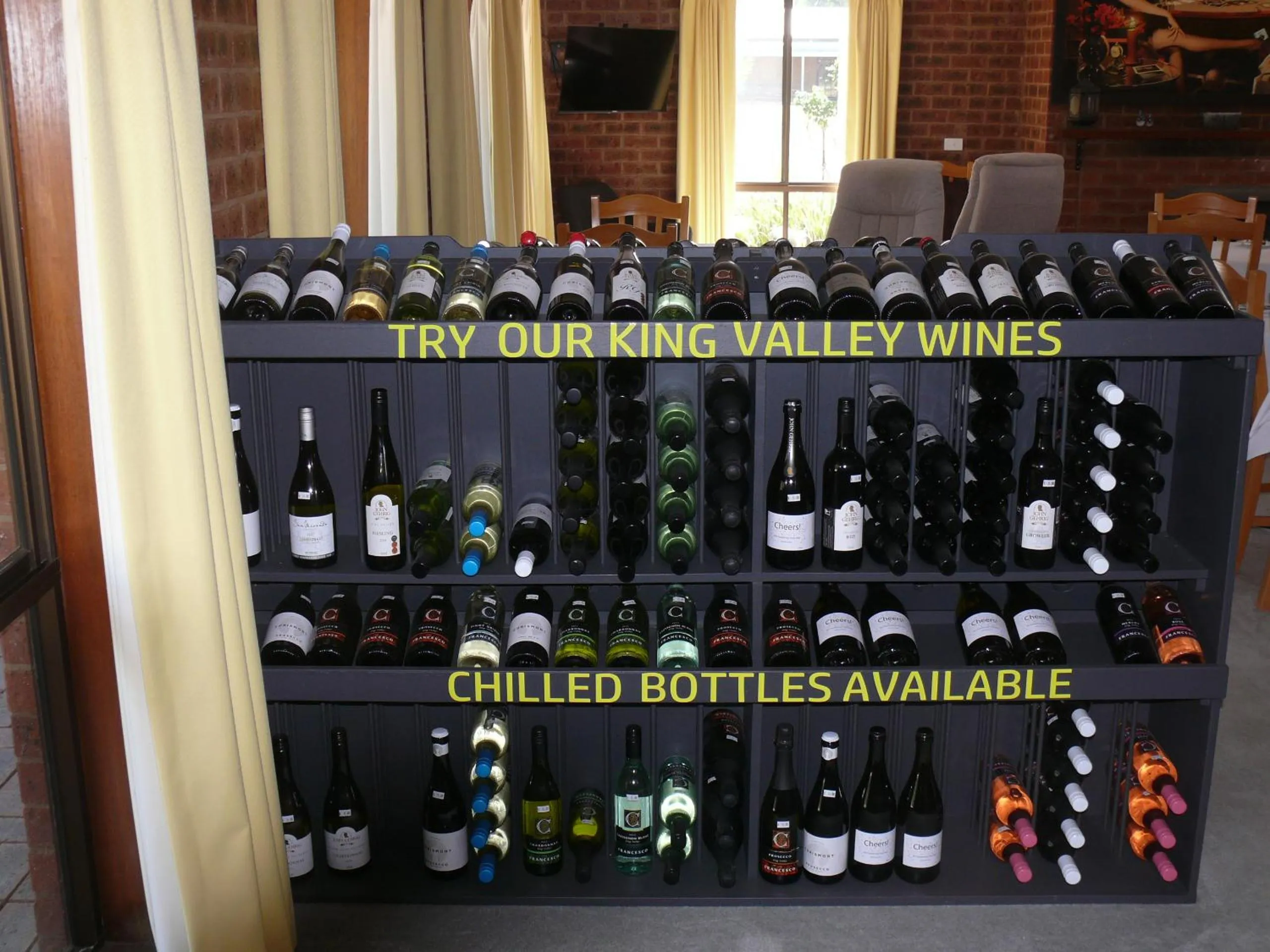 Alcoholic drinks in Milawa Motel