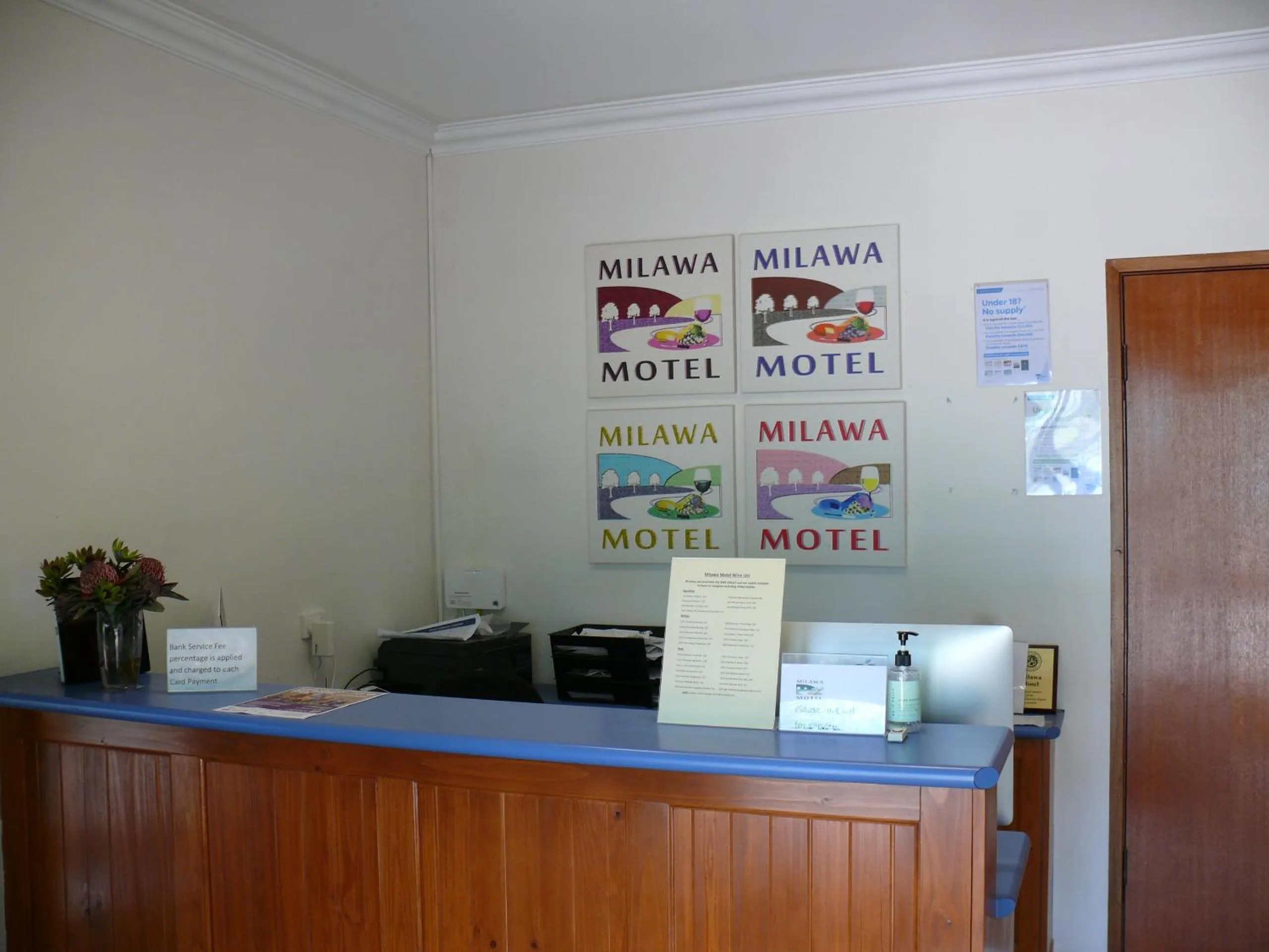 Lobby or reception in Milawa Motel