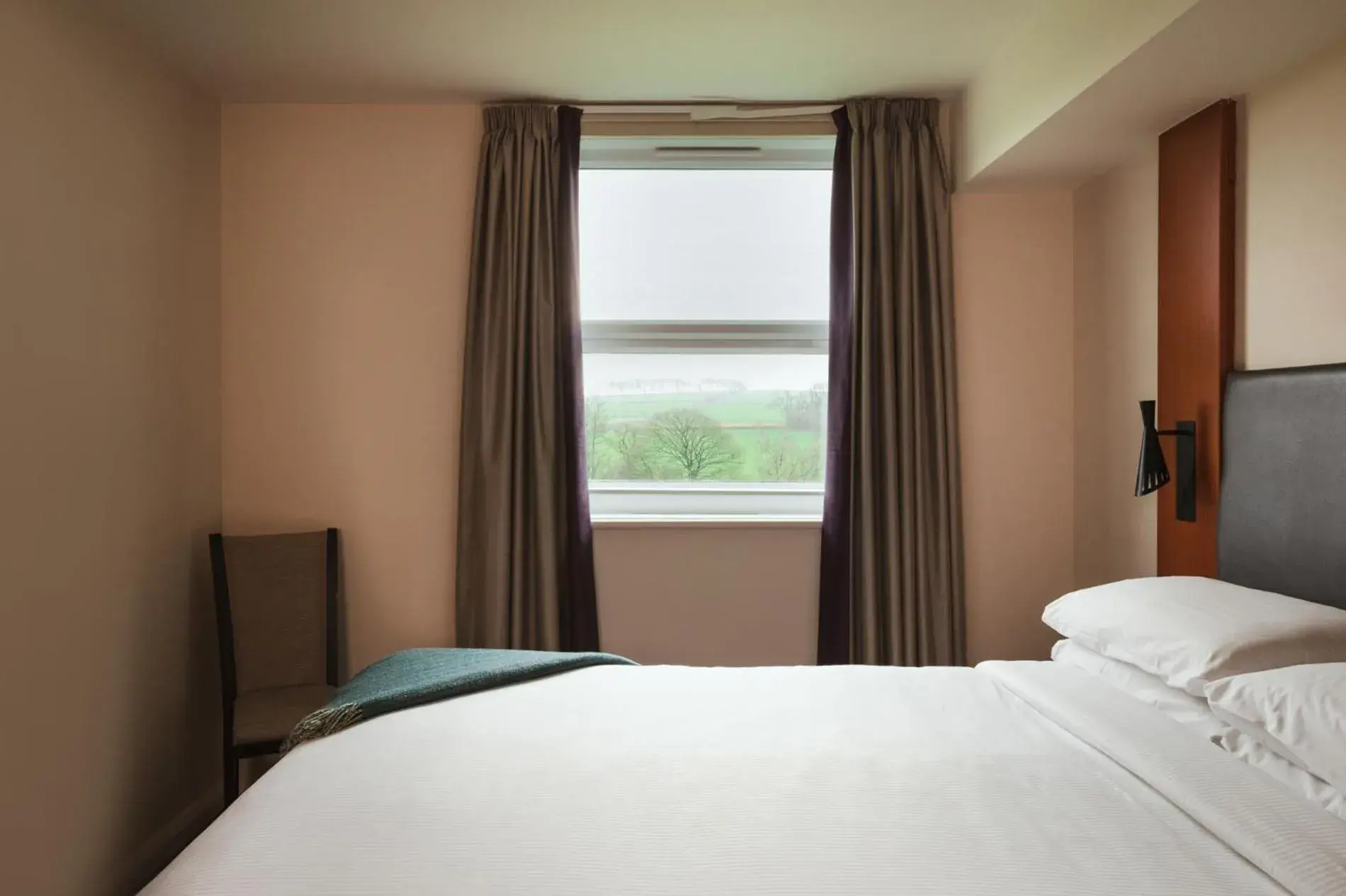 Standard Double Room in The Highwayman Hotel Standard Double Room in The Highwayman Hotel