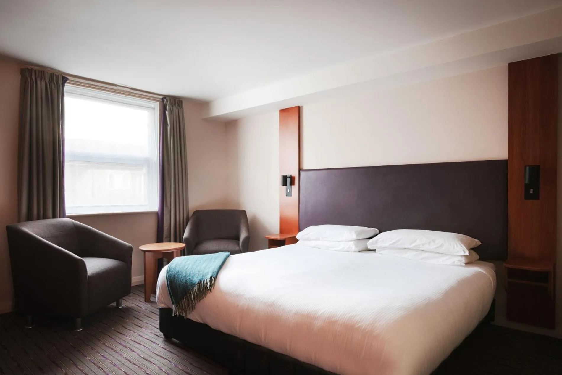Double Room - Disability Access in The Highwayman Hotel