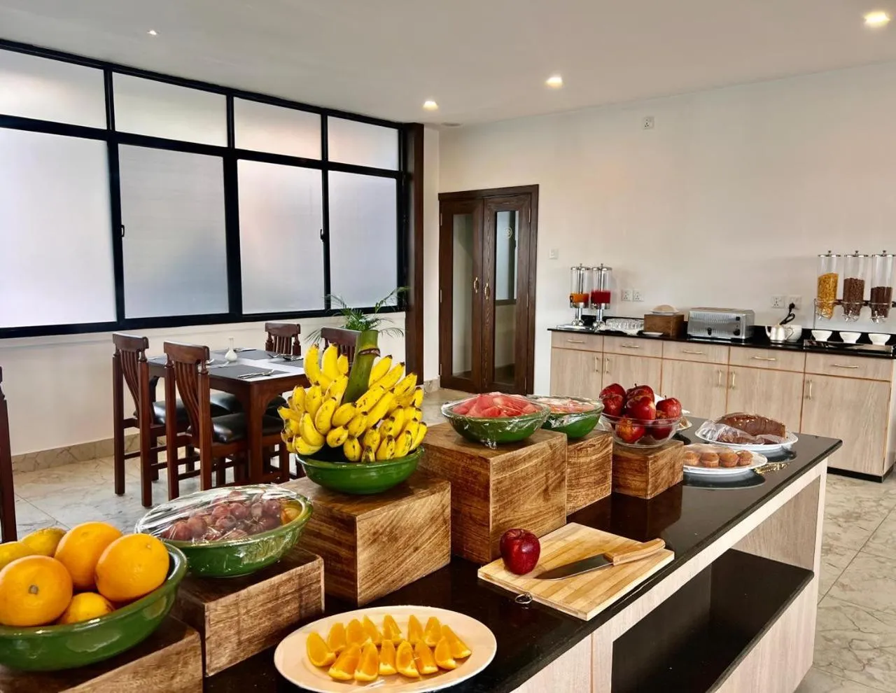 Restaurant/places to eat in Gallery Park Hotel