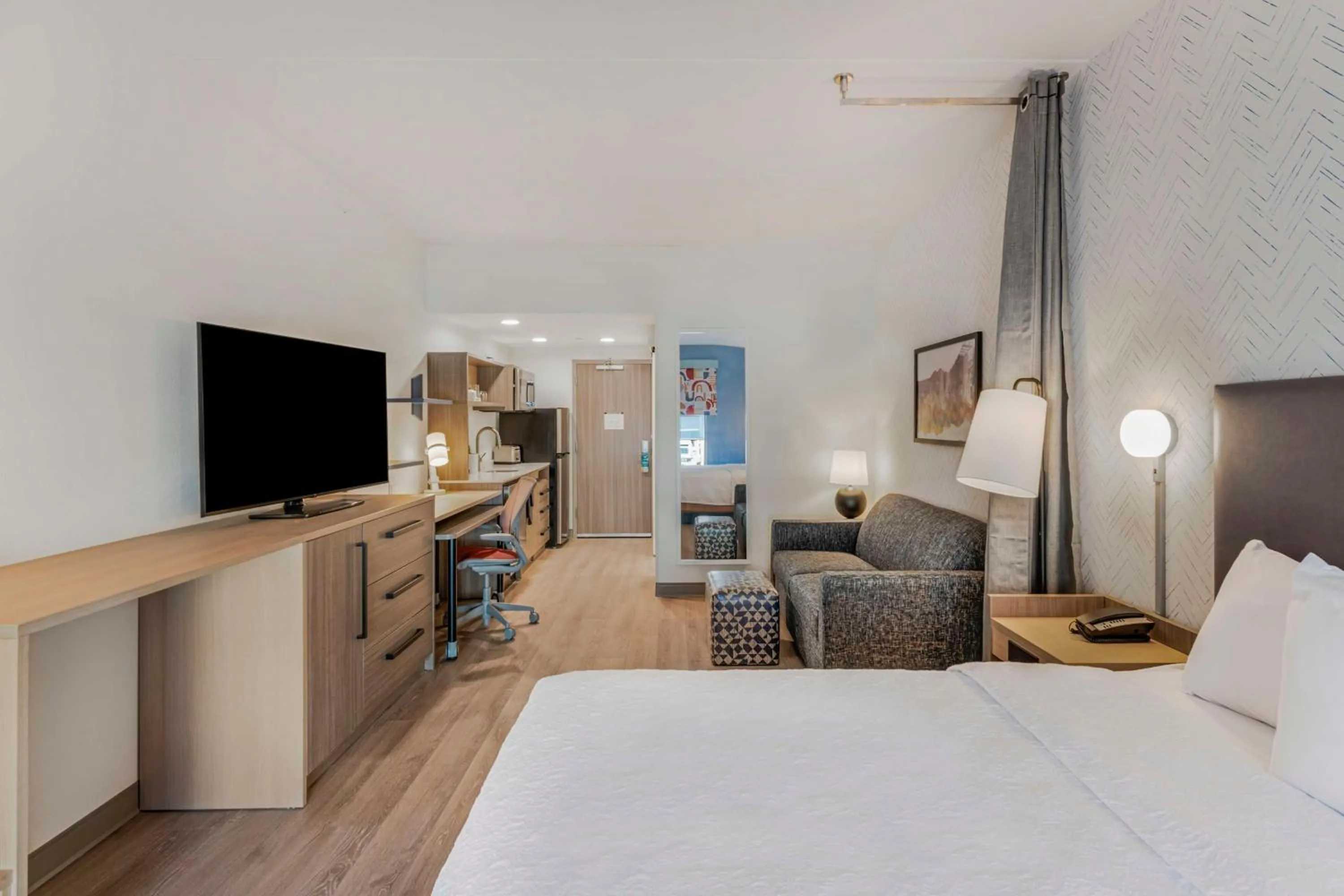 Bed in Home2 Suites By Hilton Boone