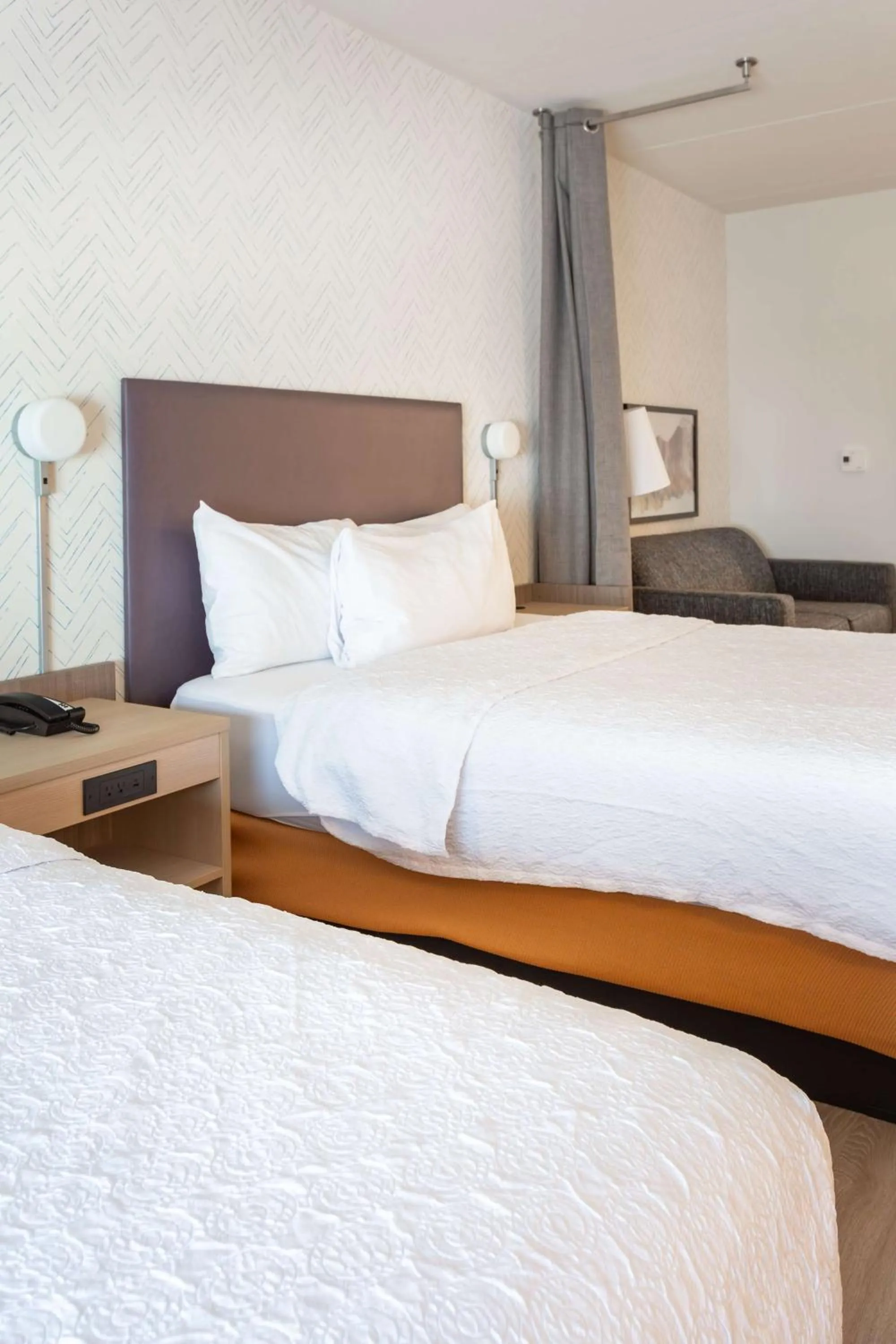 Bed in Home2 Suites By Hilton Boone