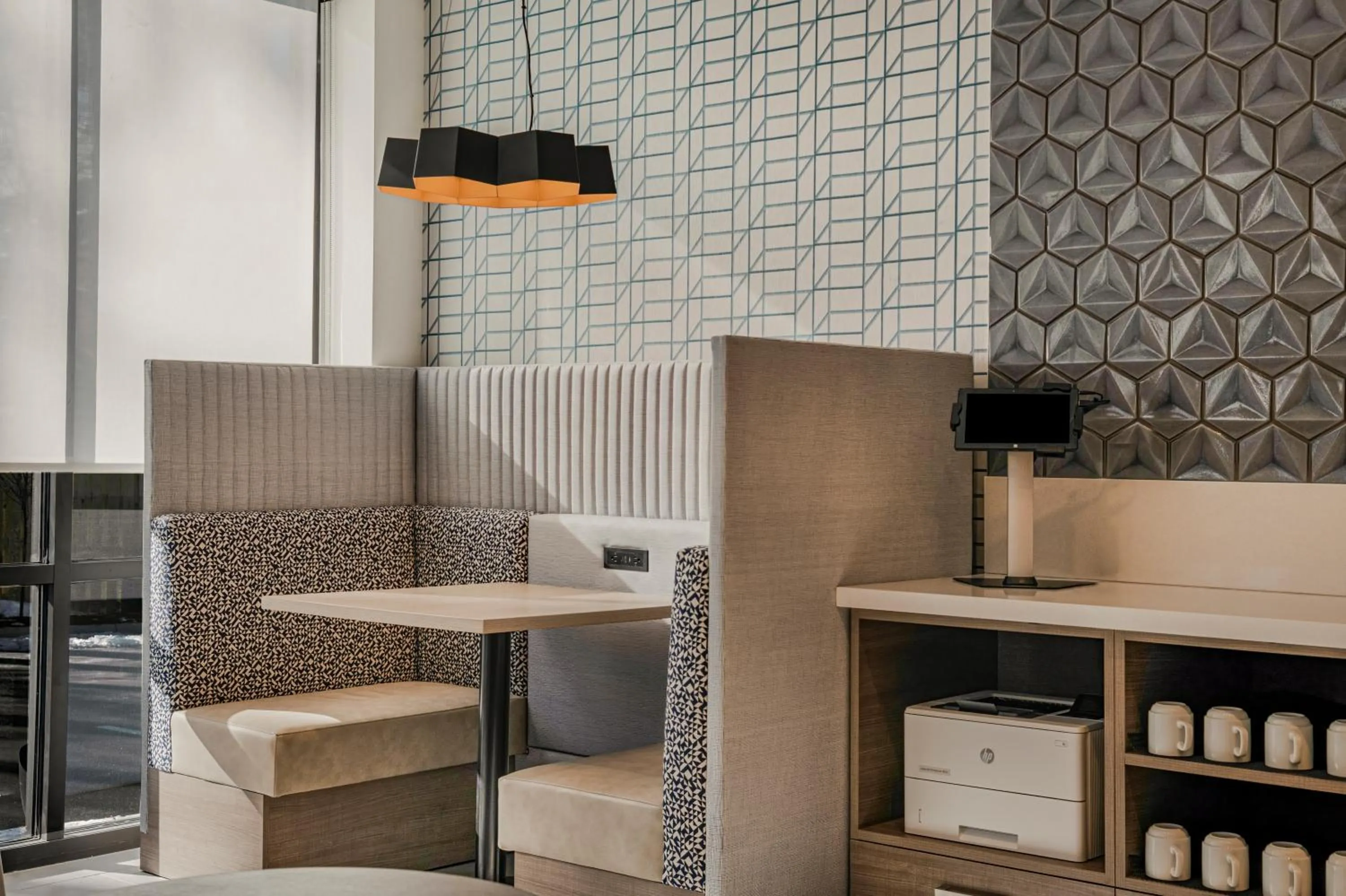 Seating area in Home2 Suites By Hilton Boone