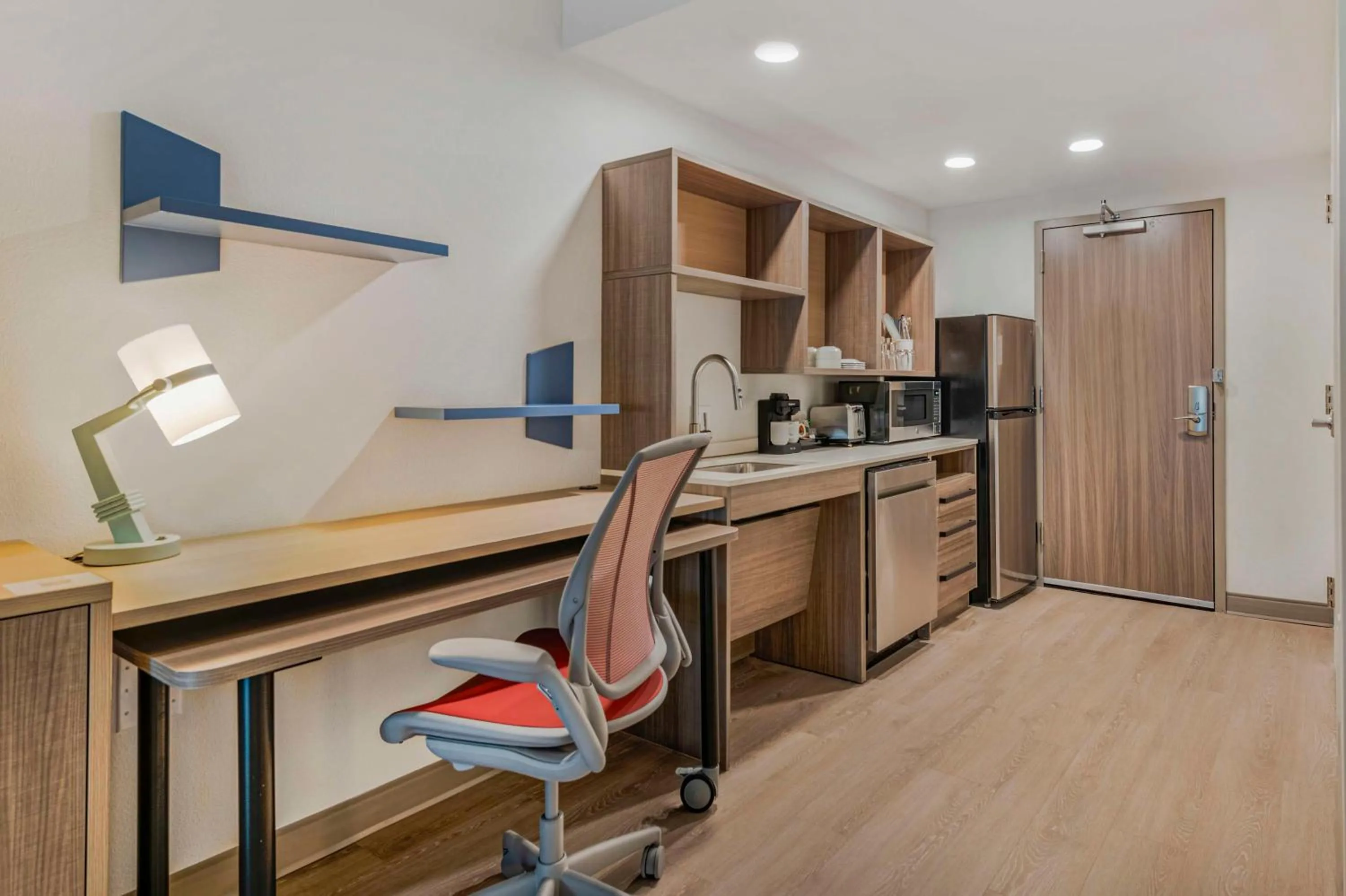 Kitchen or kitchenette in Home2 Suites By Hilton Boone