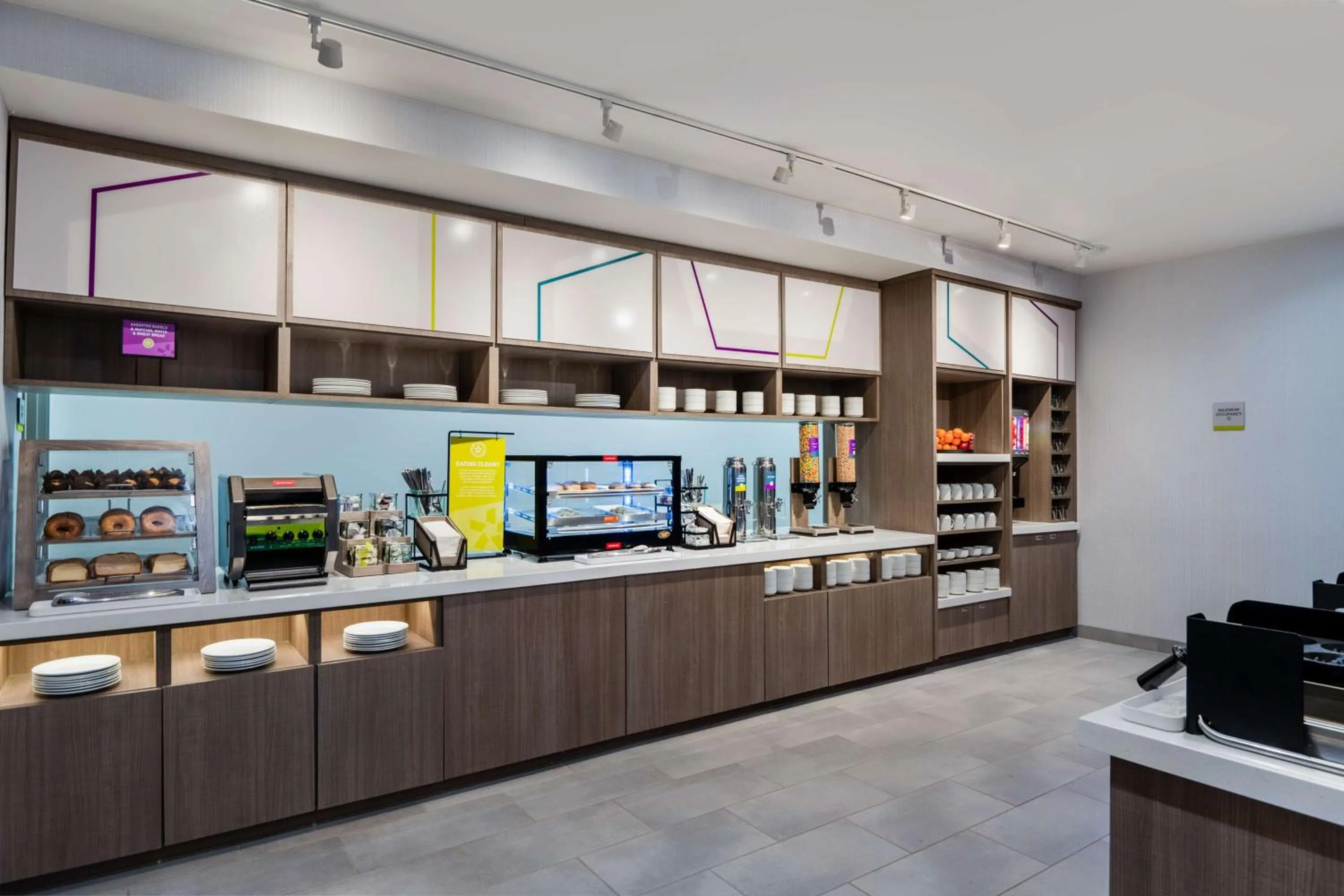 Breakfast in Home2 Suites By Hilton Troy, Al