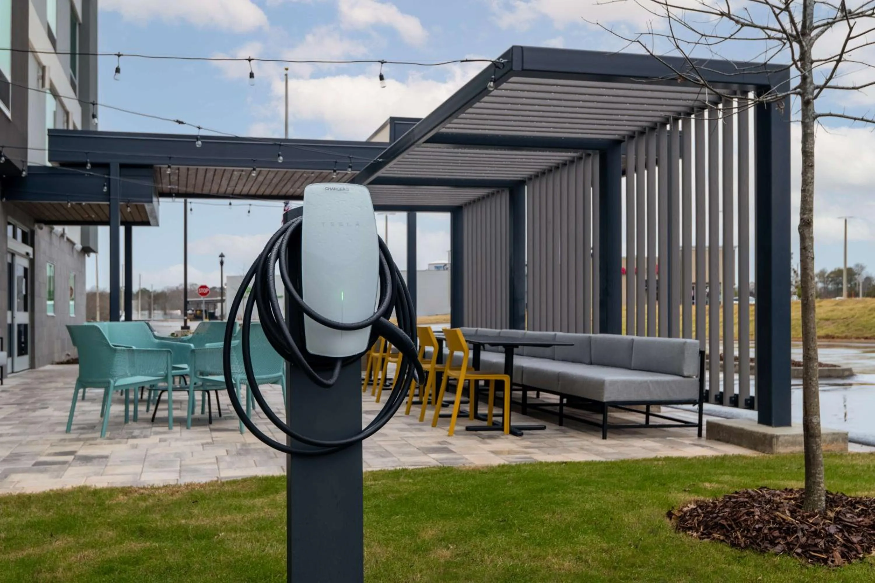 Property building in Home2 Suites By Hilton Troy, Al