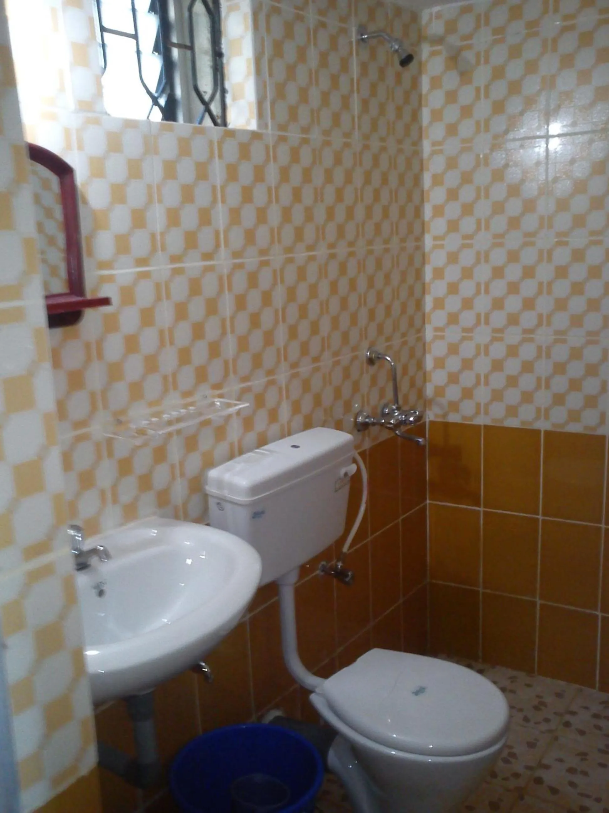 Bathroom in Adilson Guest House