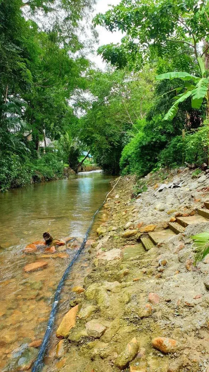 Deluxe Bungalow in Boonya Resort Koh Chang Deluxe Bungalow in Boonya Resort Koh Chang