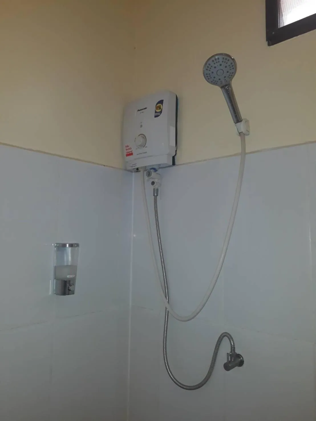Shower in Boonya Resort Koh Chang