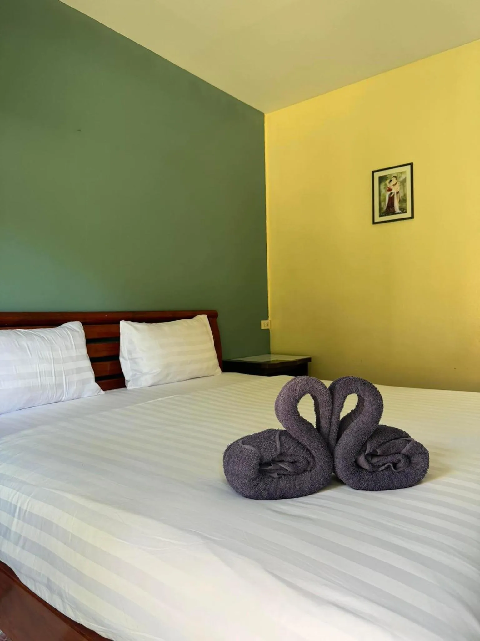 Bed in Boonya Resort Koh Chang