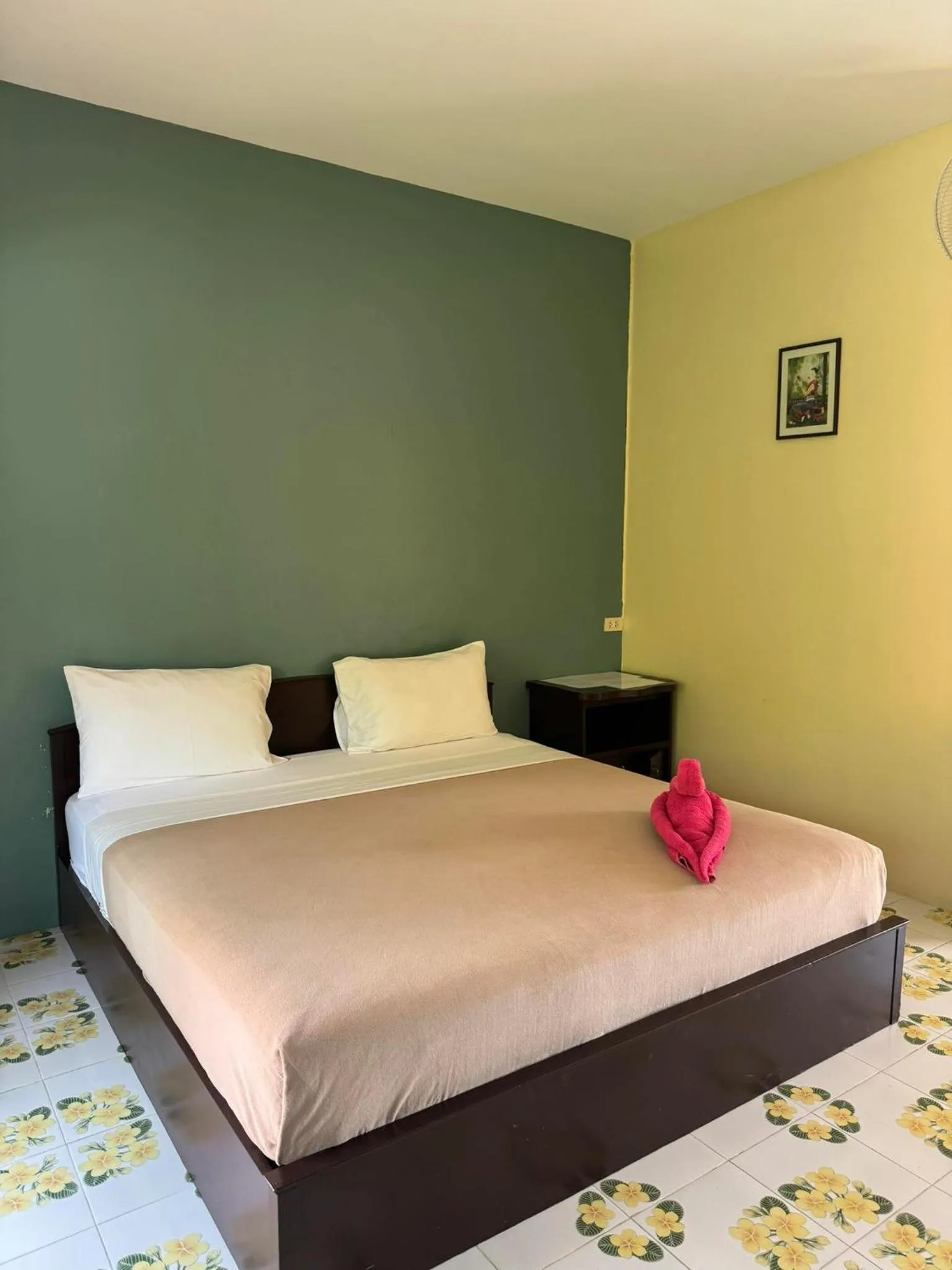 Bed in Boonya Resort Koh Chang