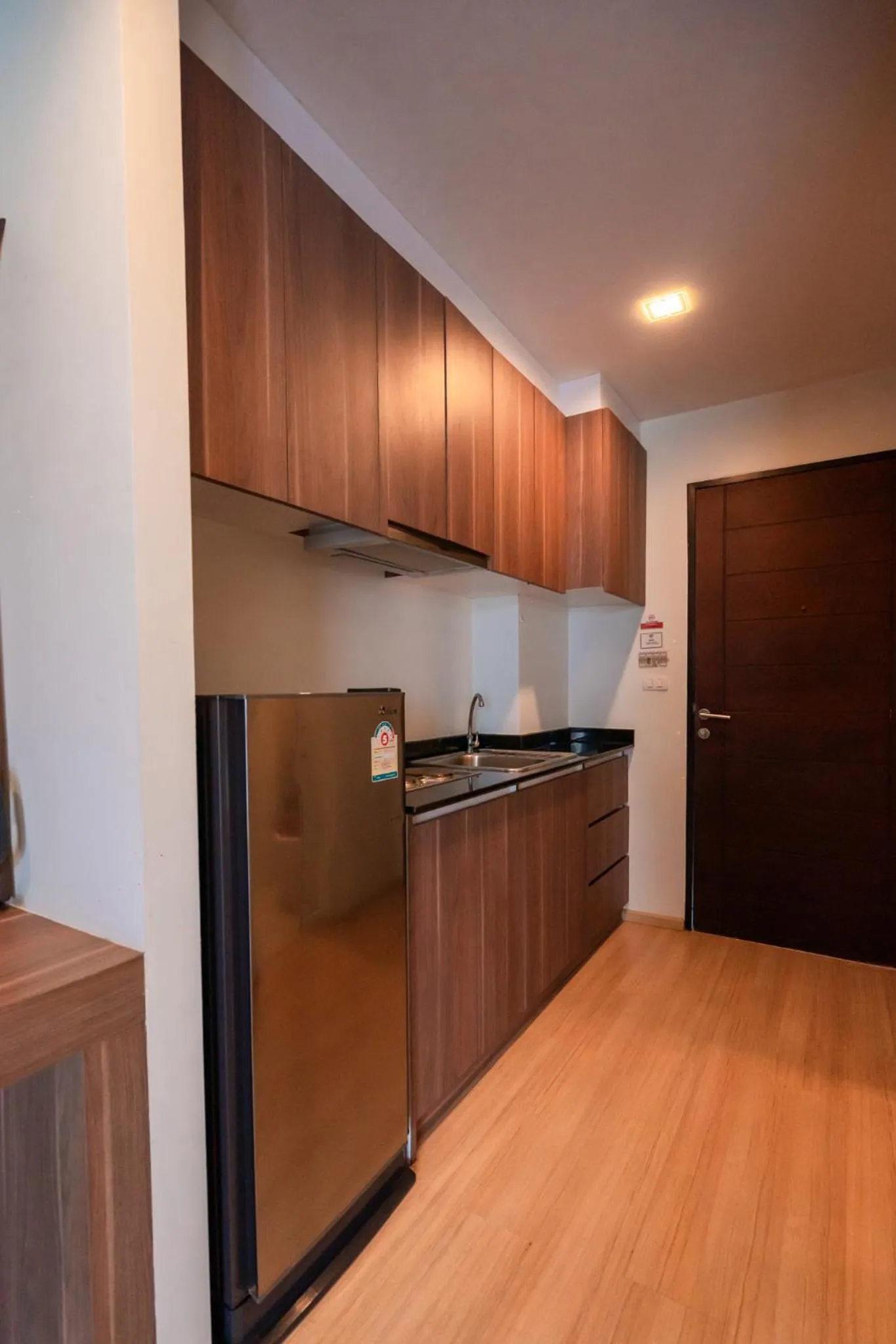 Kitchen or kitchenette in Golden Manora Hotel Bangtao Beach Phuket