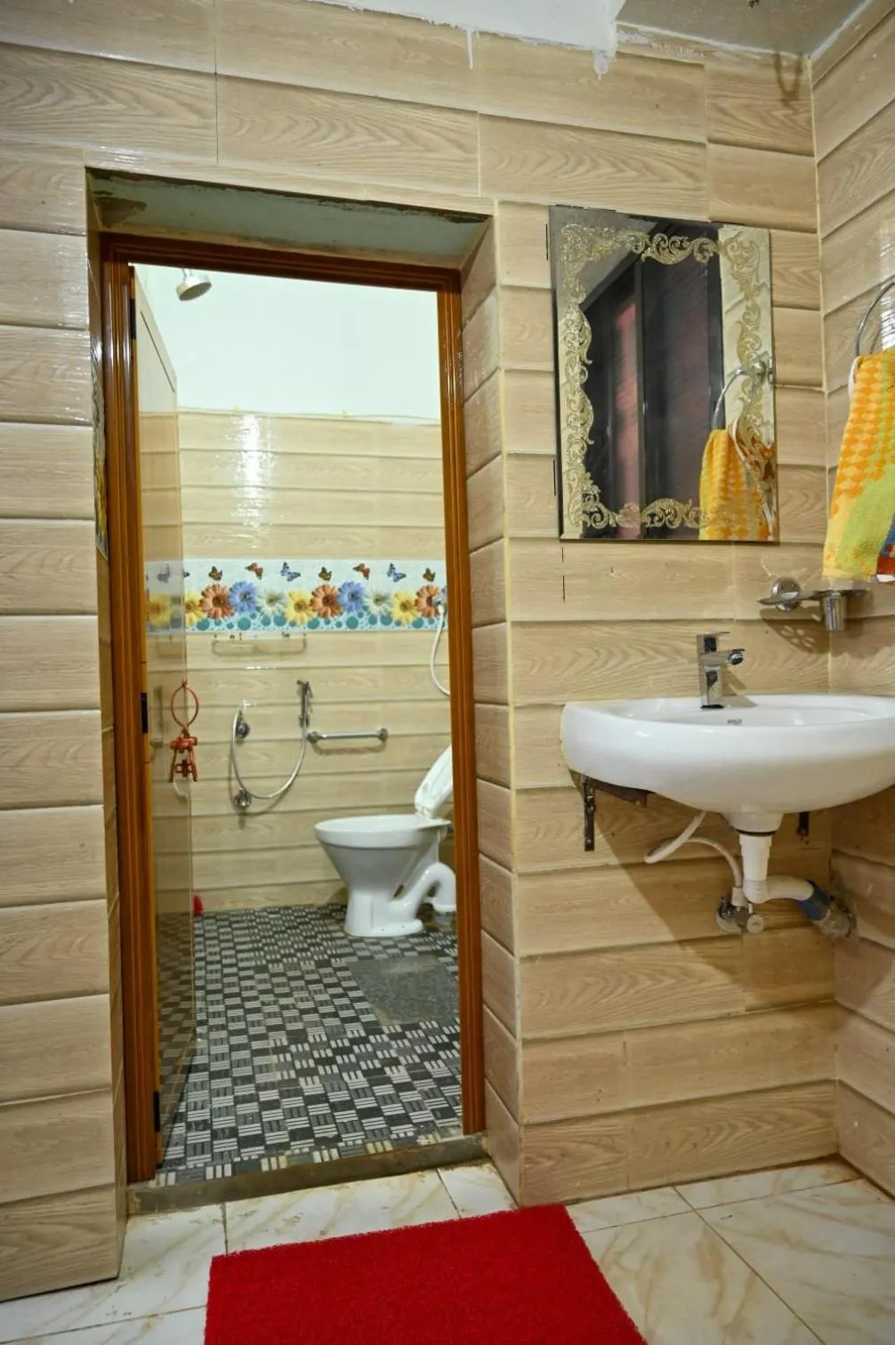 Toilet in The Shadaxari Nilaya