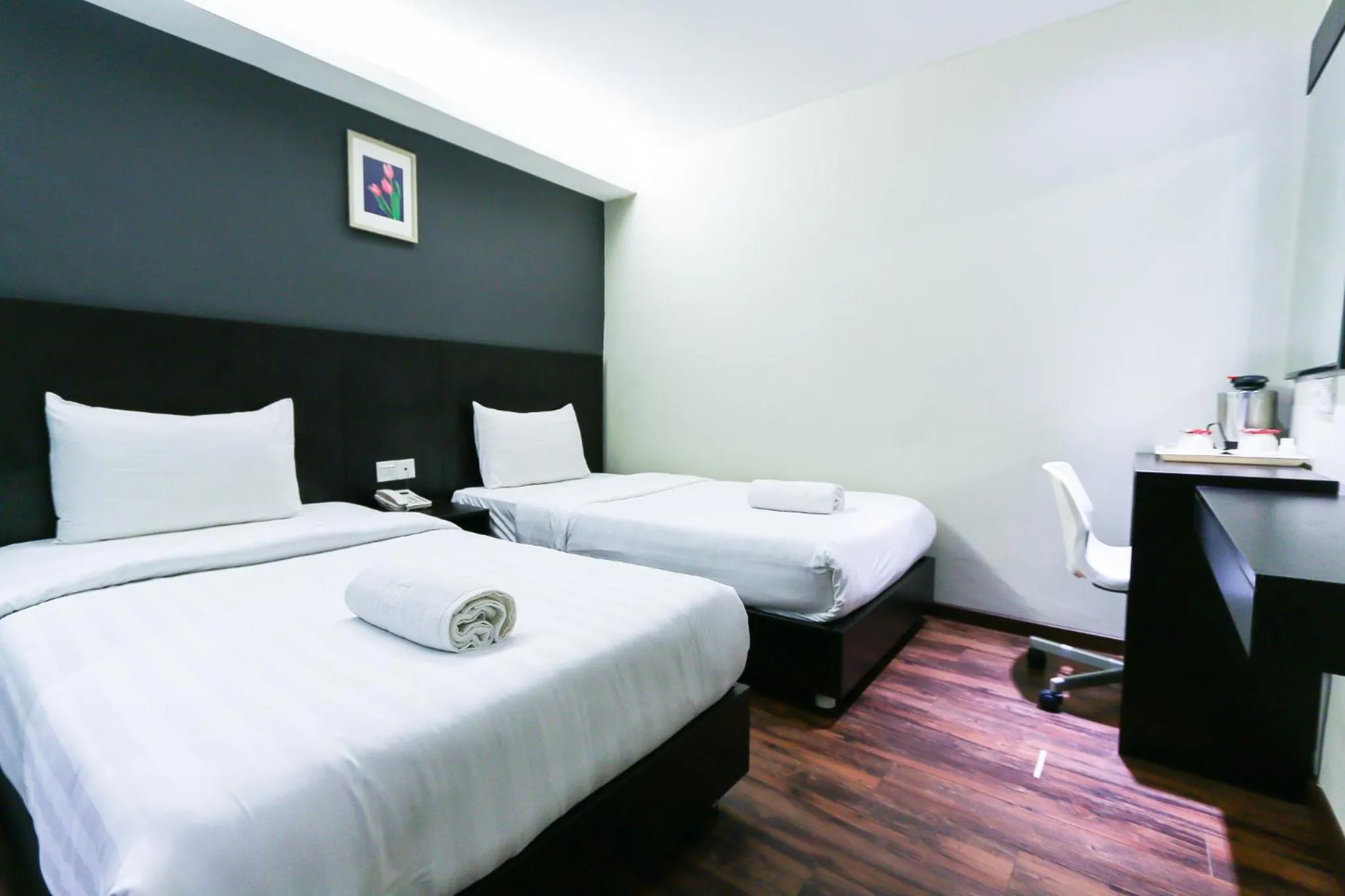 Superior Twin Room in Hotel 99 Bandar Klang (Meru)