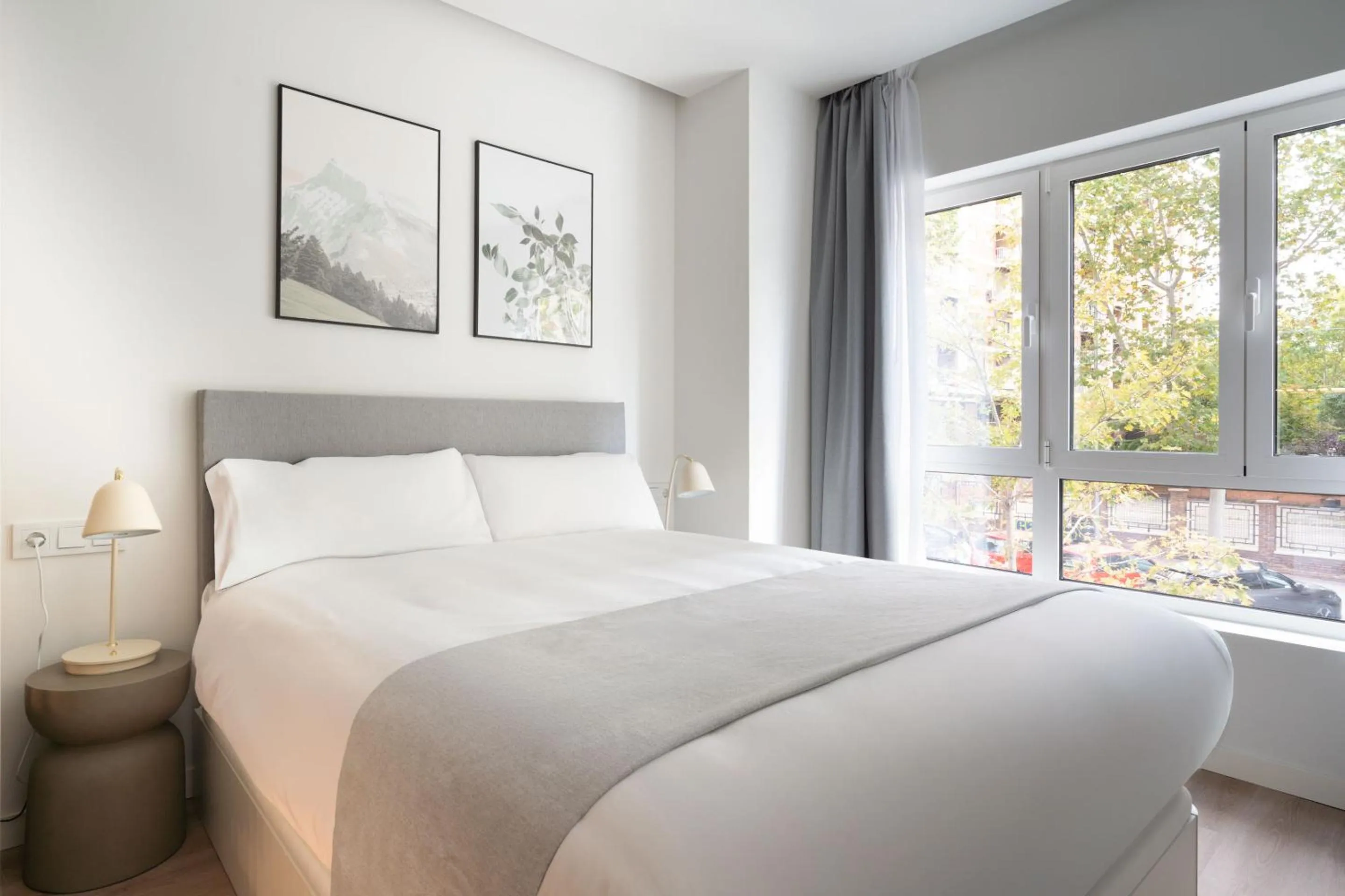 Bed in Limehome Madrid Calle de Juan Hurtado de Mendoza