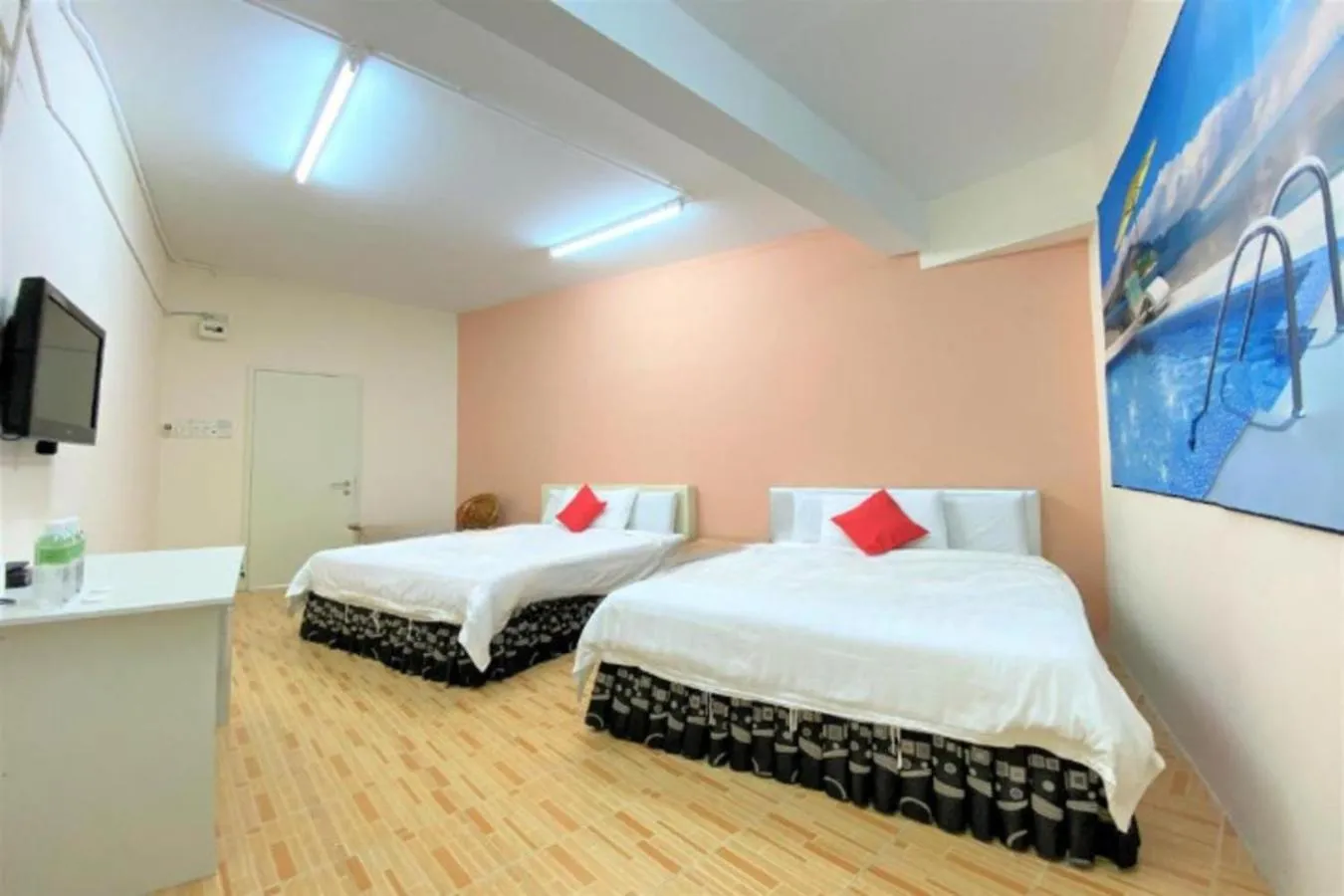 Bed in B Hotel Penang