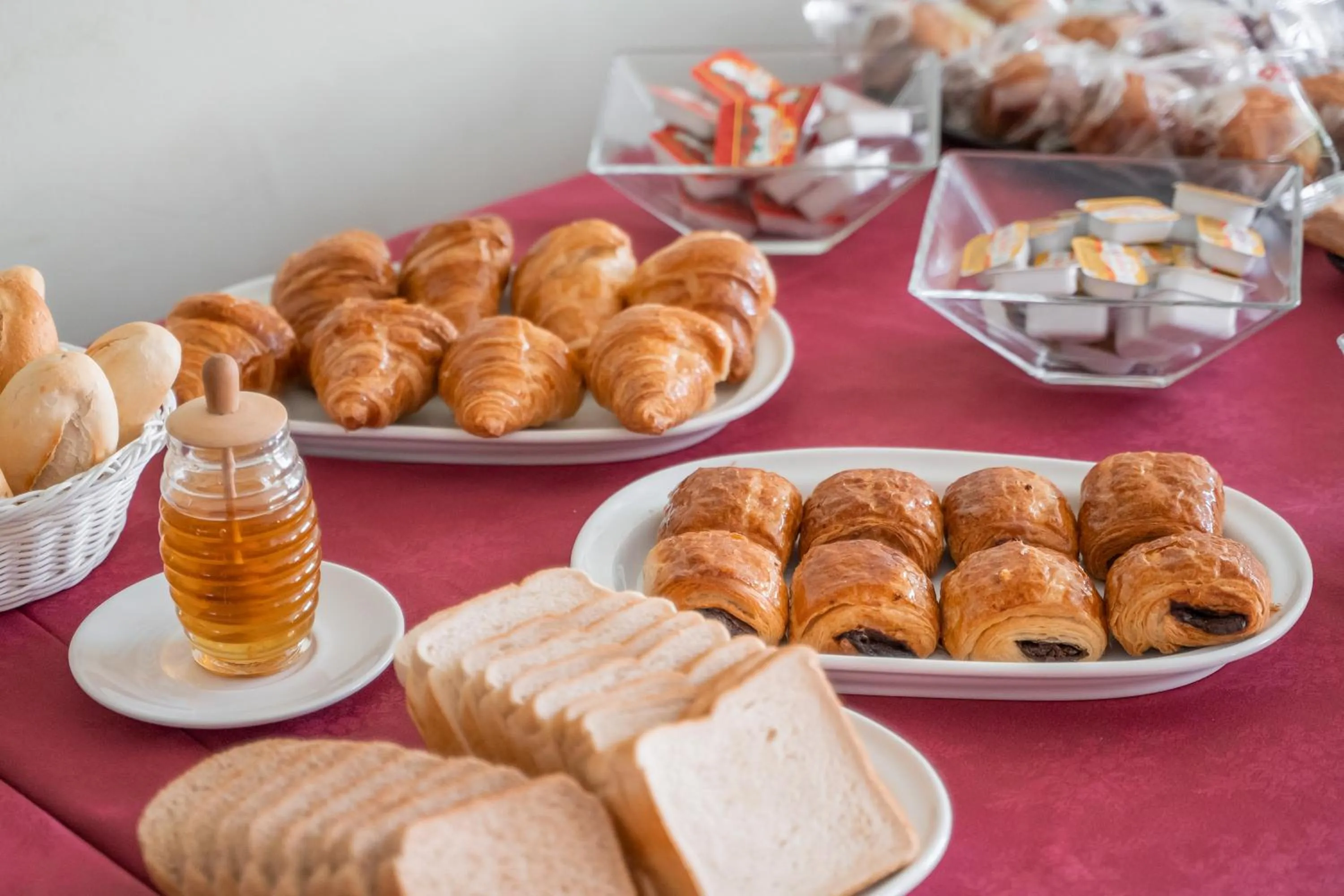 Breakfast in Hotel Puerta de Javalambre