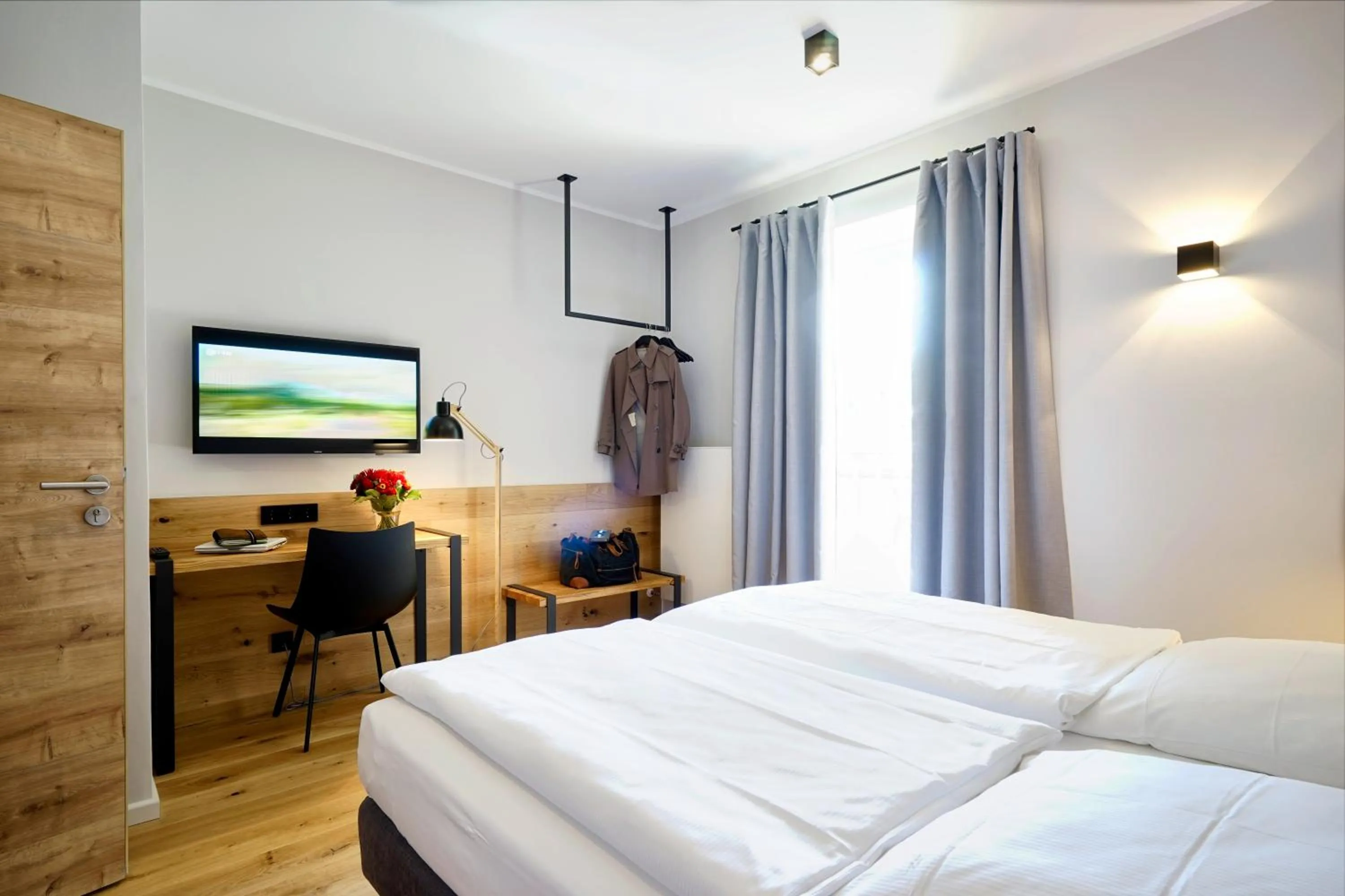 Bed in Gasthof Neuwirt Unterföhring