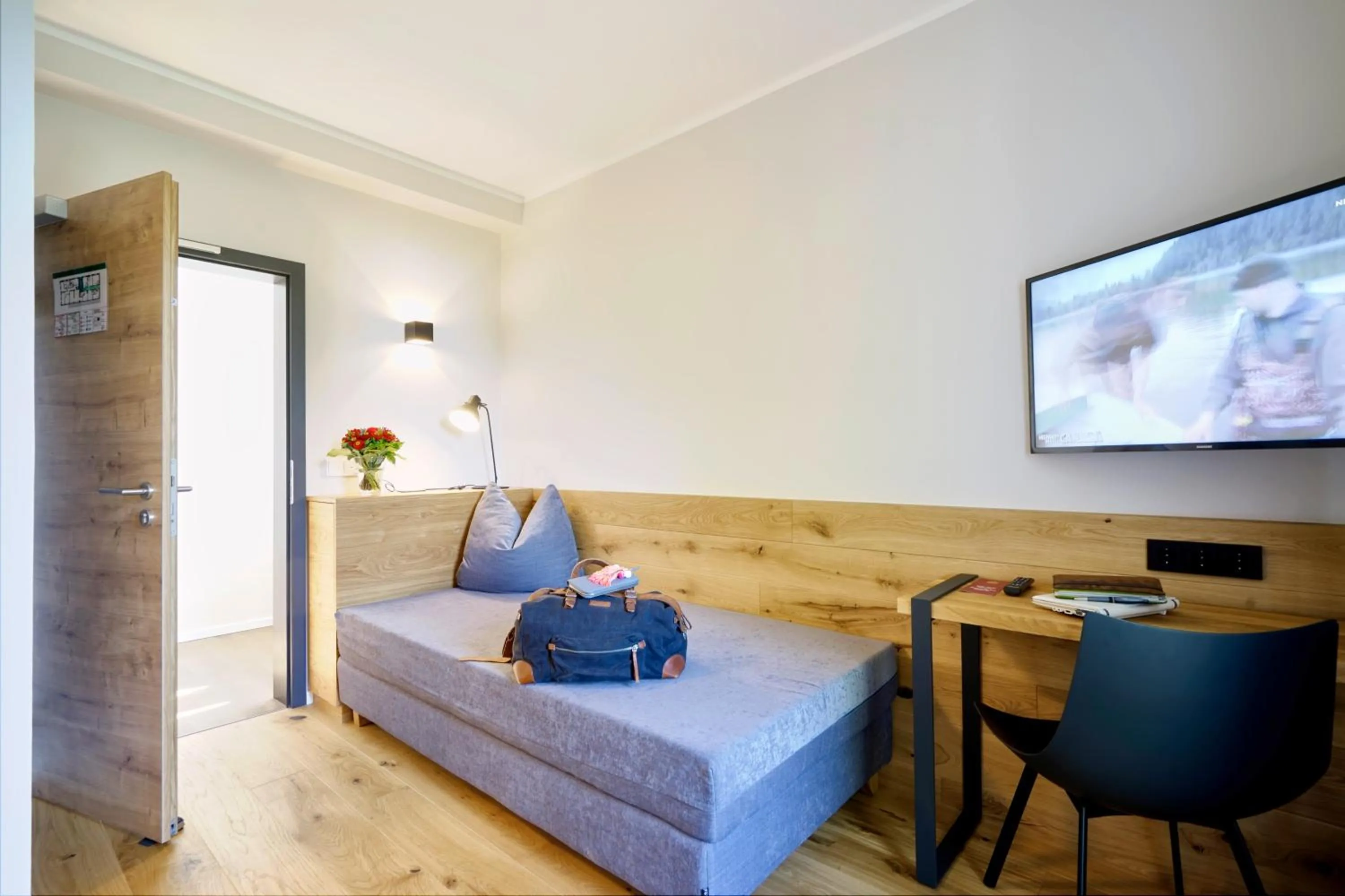 Bed in Gasthof Neuwirt Unterföhring