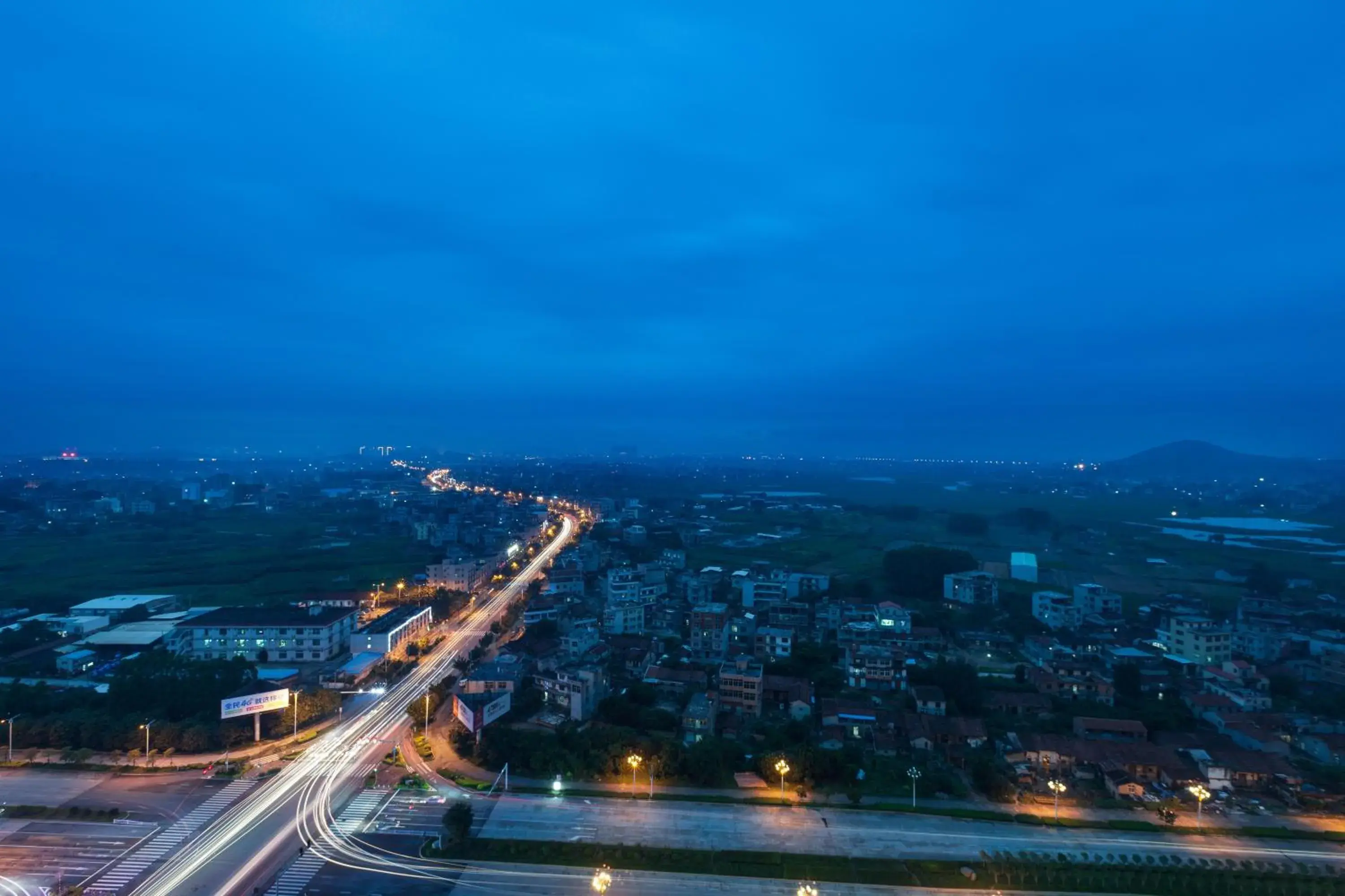 Standard King Room - High Floor/Lounge Access in Holiday Inn Putian Xiuyu by IHG Standard King Room - High Floor/Lounge Access in Holiday Inn Putian Xiuyu by IHG