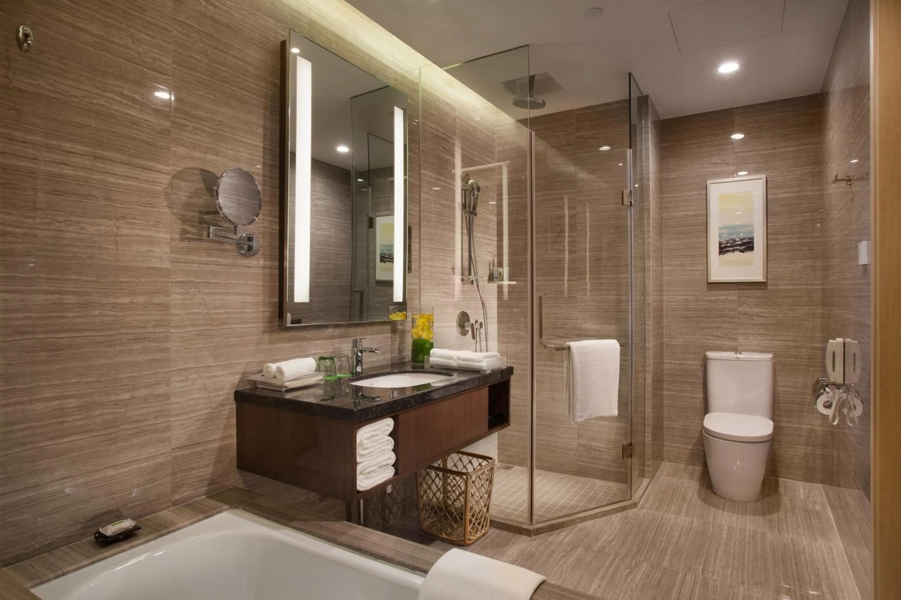 Toilet in Holiday Inn Putian Xiuyu by IHG