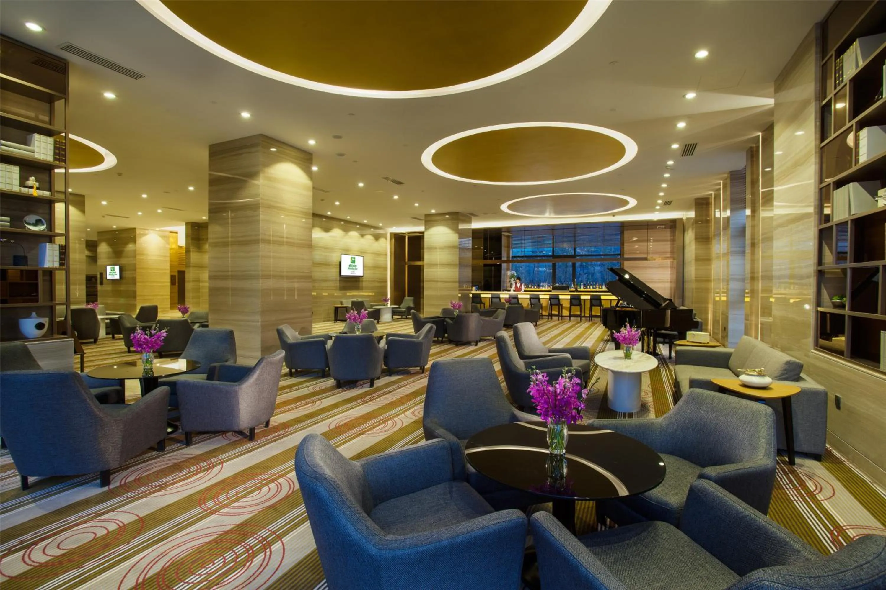 Lounge or bar in Holiday Inn Putian Xiuyu by IHG