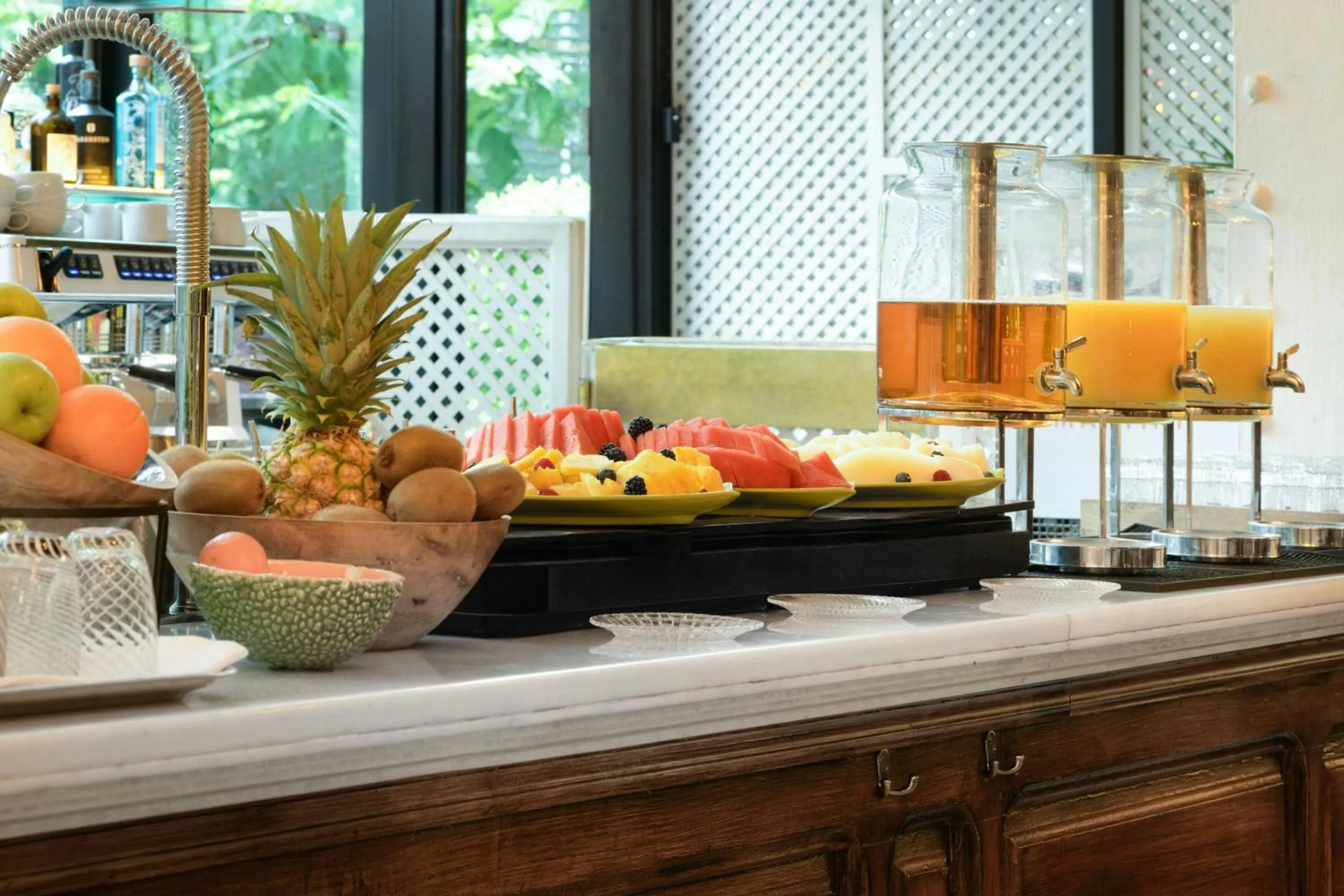 Breakfast in Cotton House Hotel, Autograph Collection