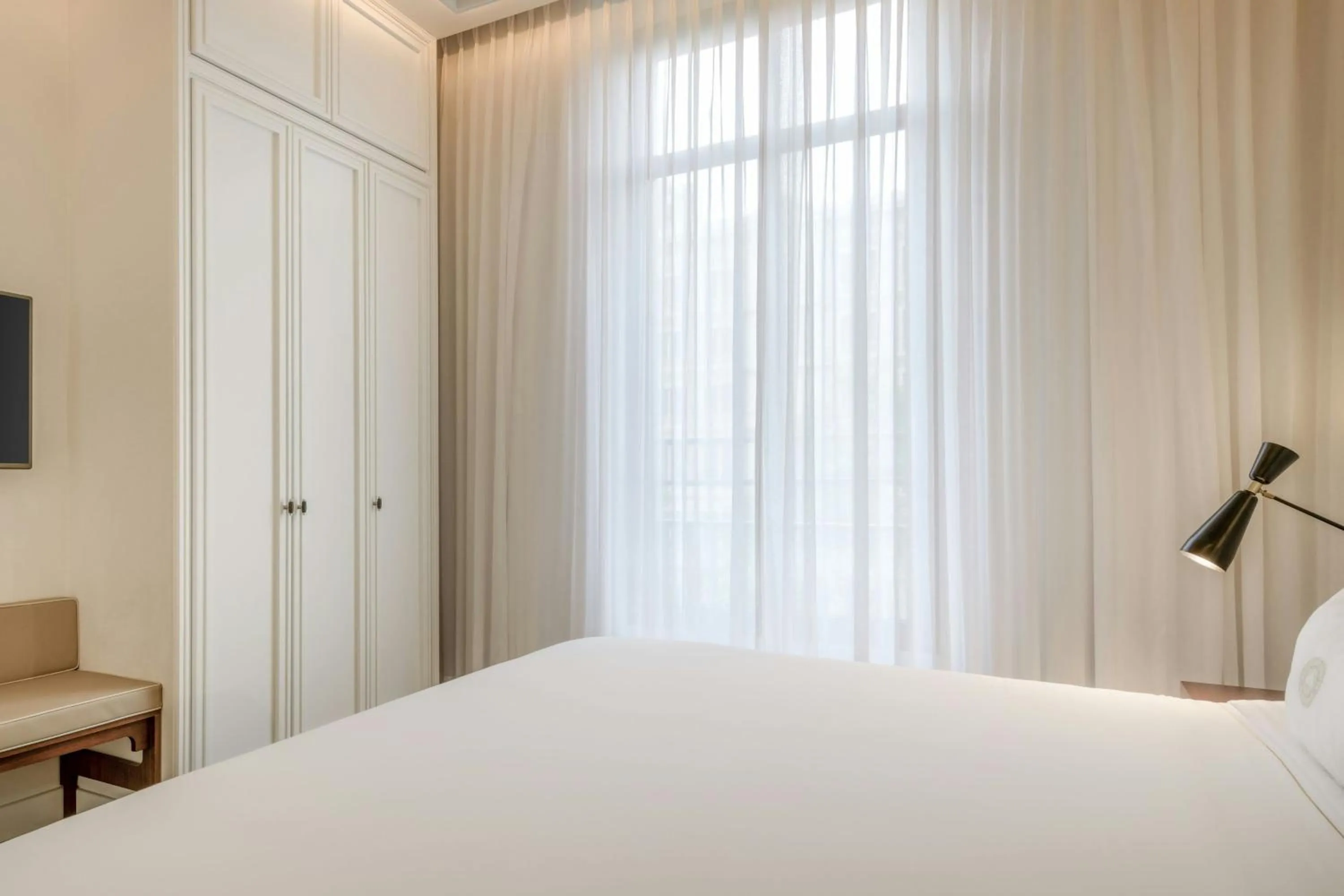 Bedroom, Bed in Cotton House Hotel, Autograph Collection