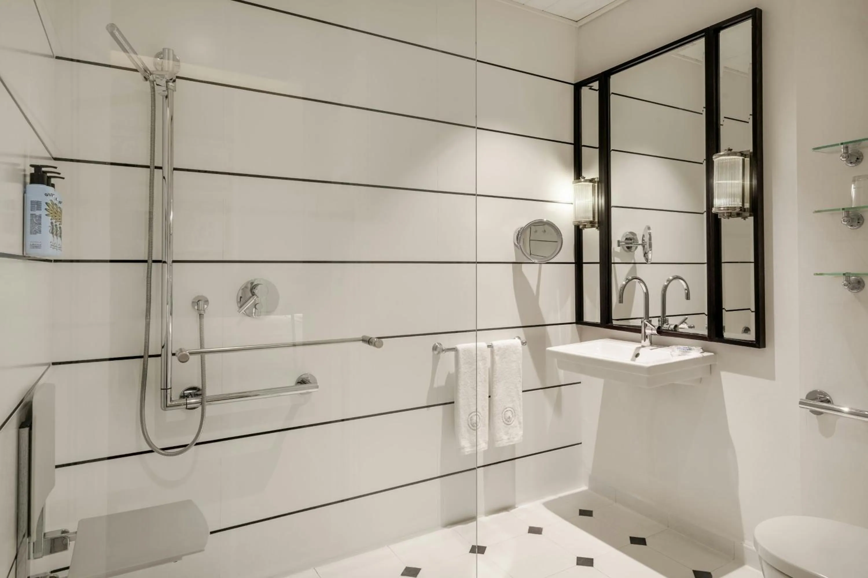 Bathroom in Cotton House Hotel, Autograph Collection