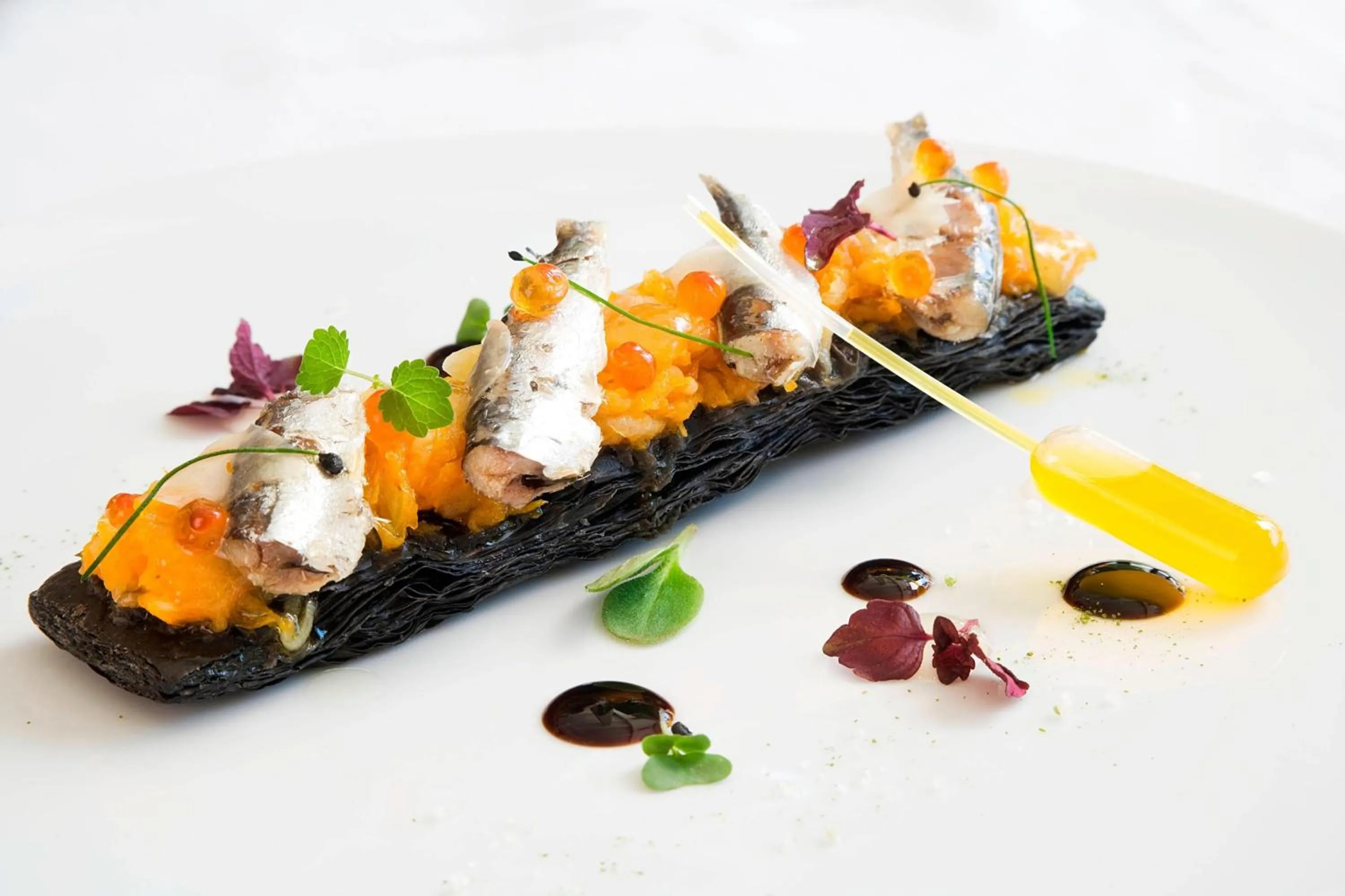 Lounge or bar in Cotton House Hotel, Autograph Collection