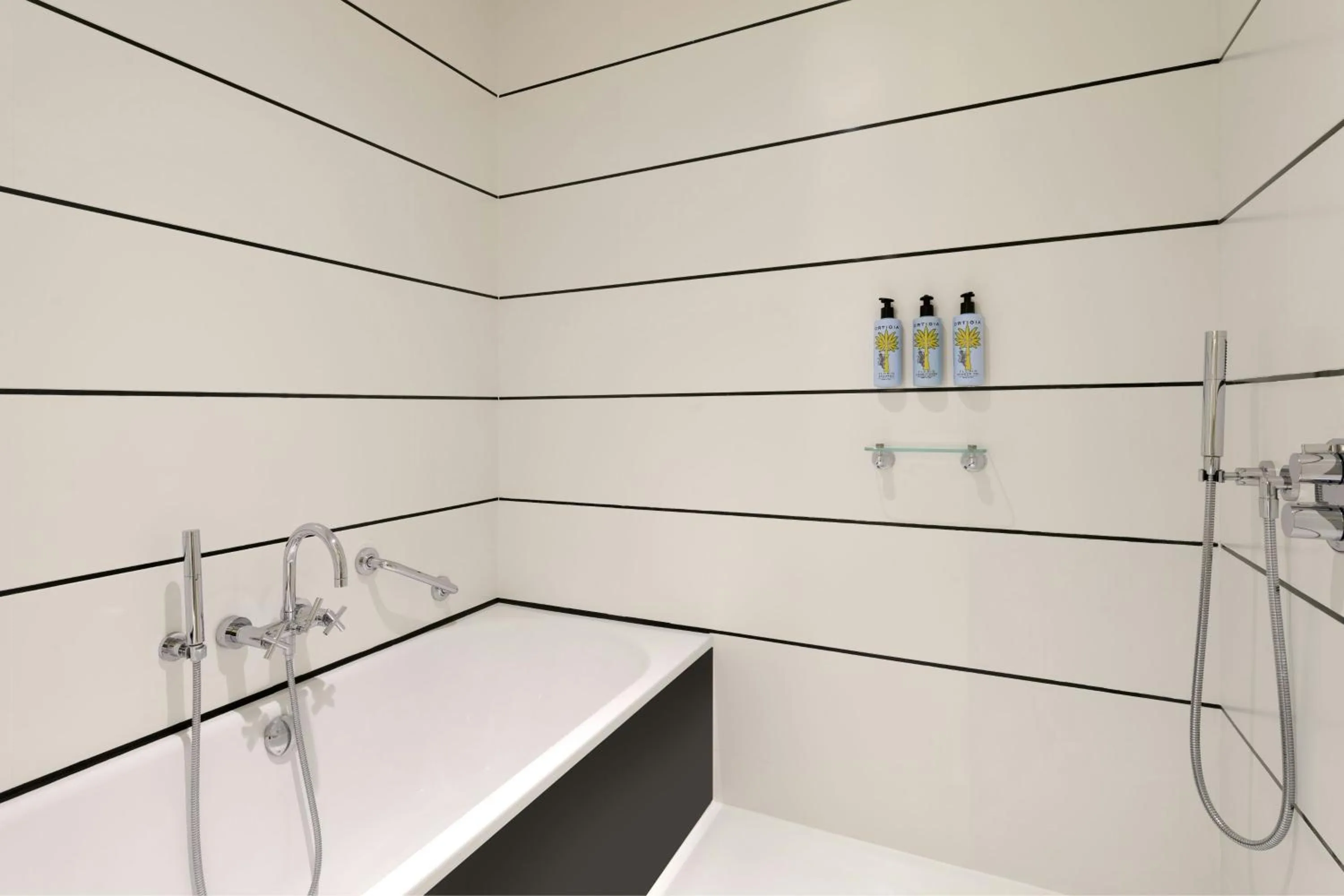 Bathroom in Cotton House Hotel, Autograph Collection