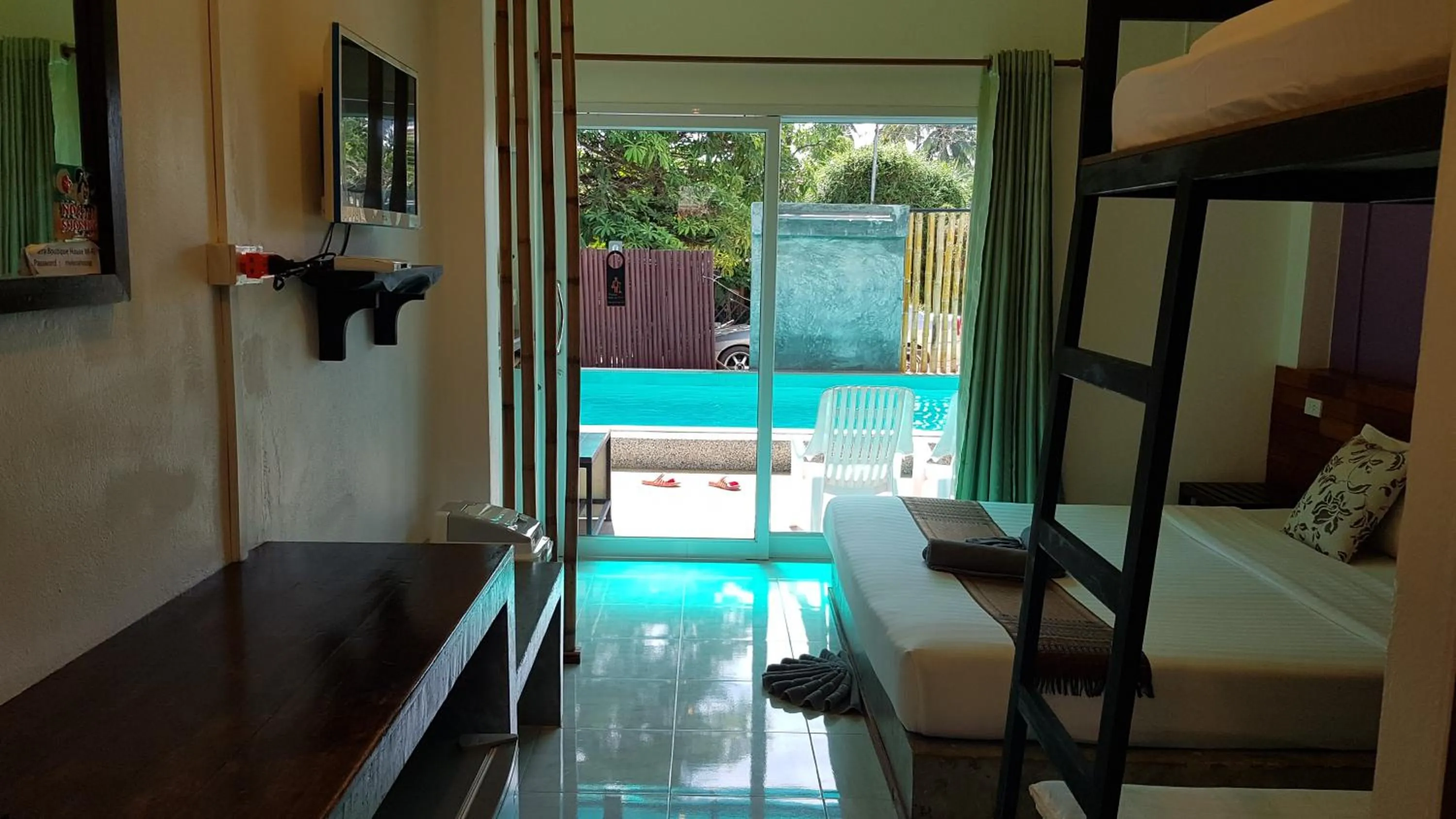 Balcony/Terrace in Cha-Cha Hotel