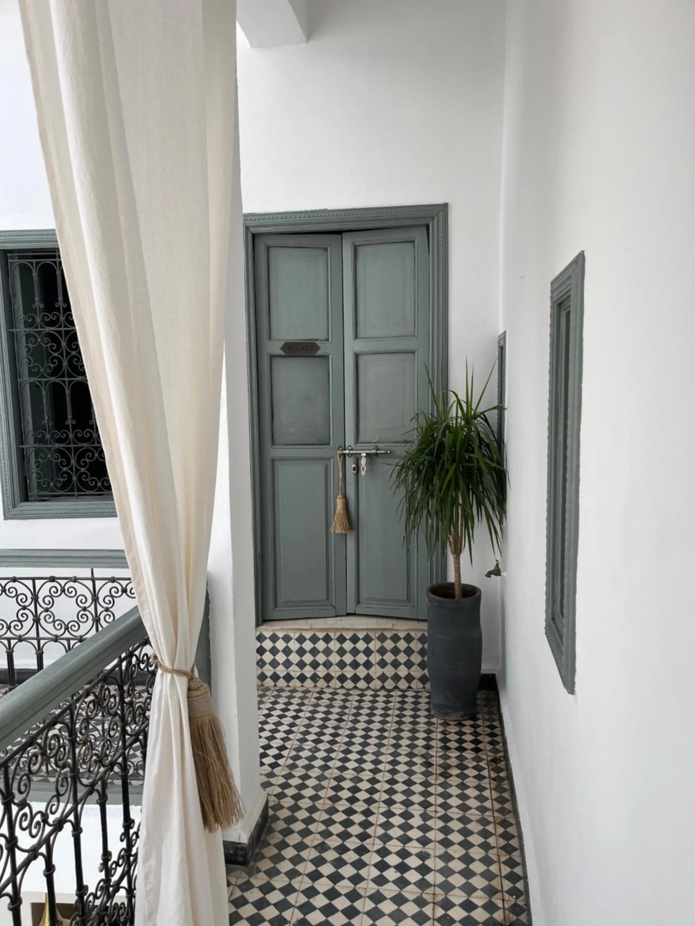Property building in Riad Nafora