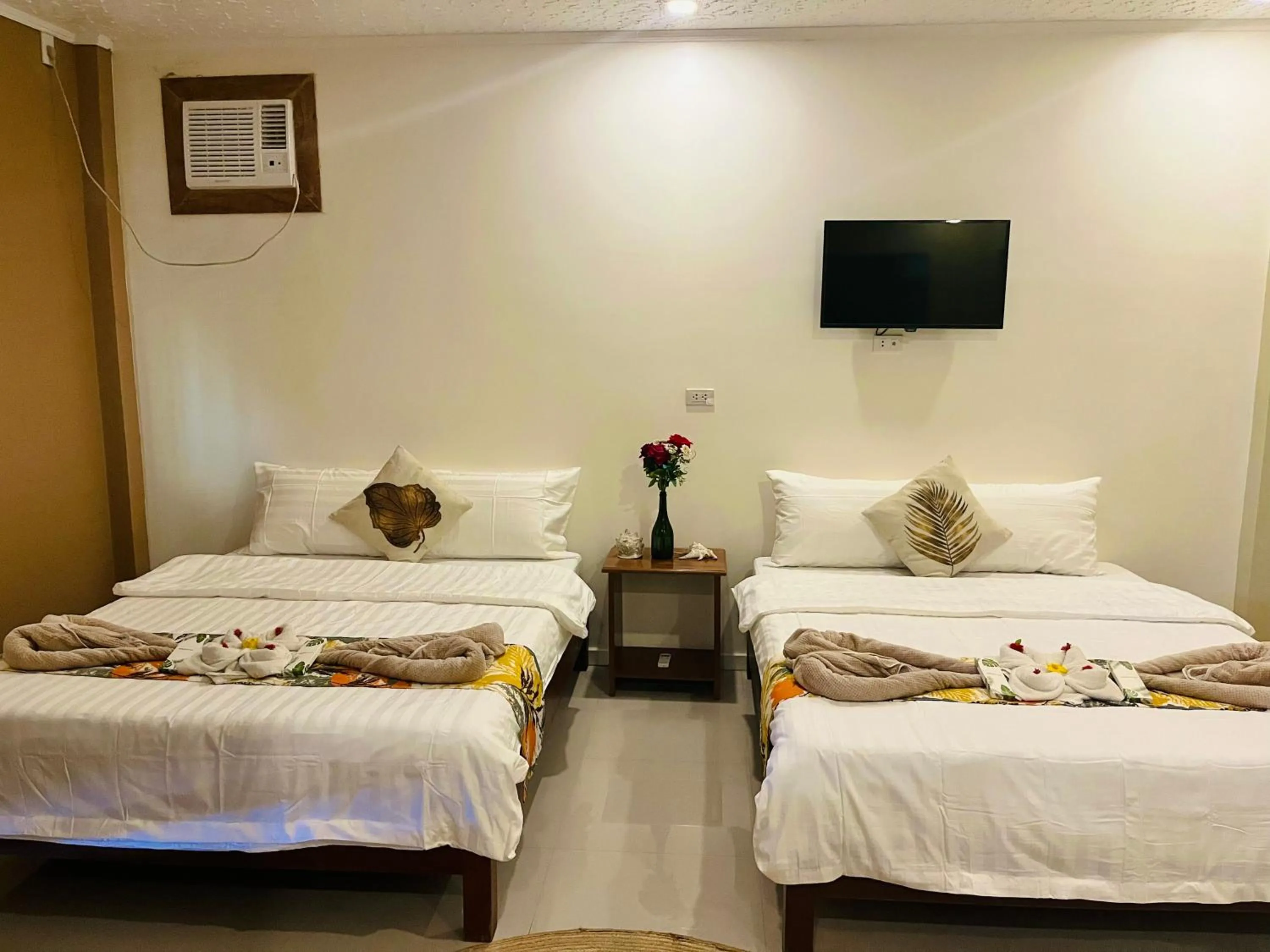 Bed in On Board Lifestyle Resort FREE MOTORBIKE