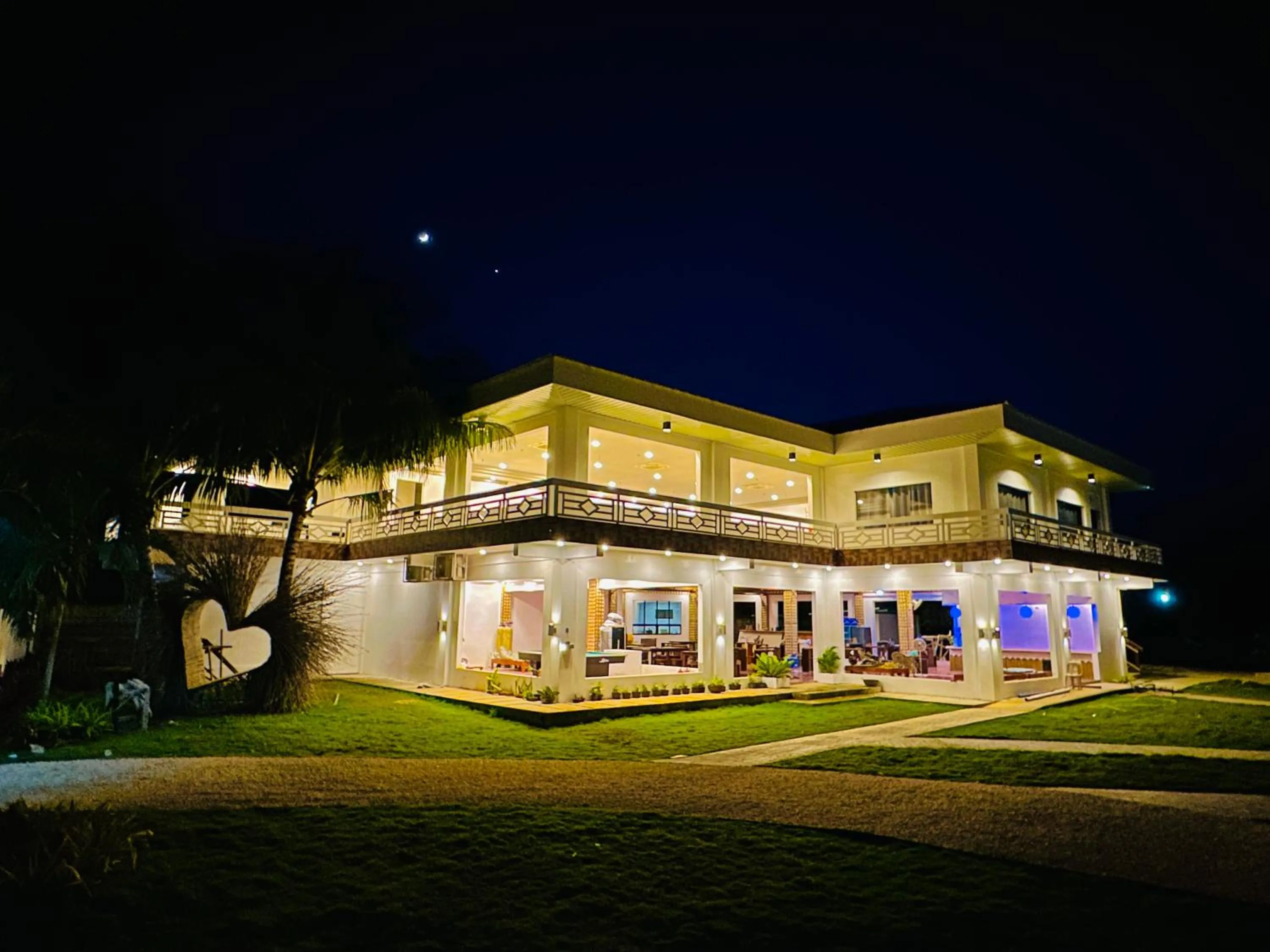 On Board Lifestyle Resort FREE MOTORBIKE