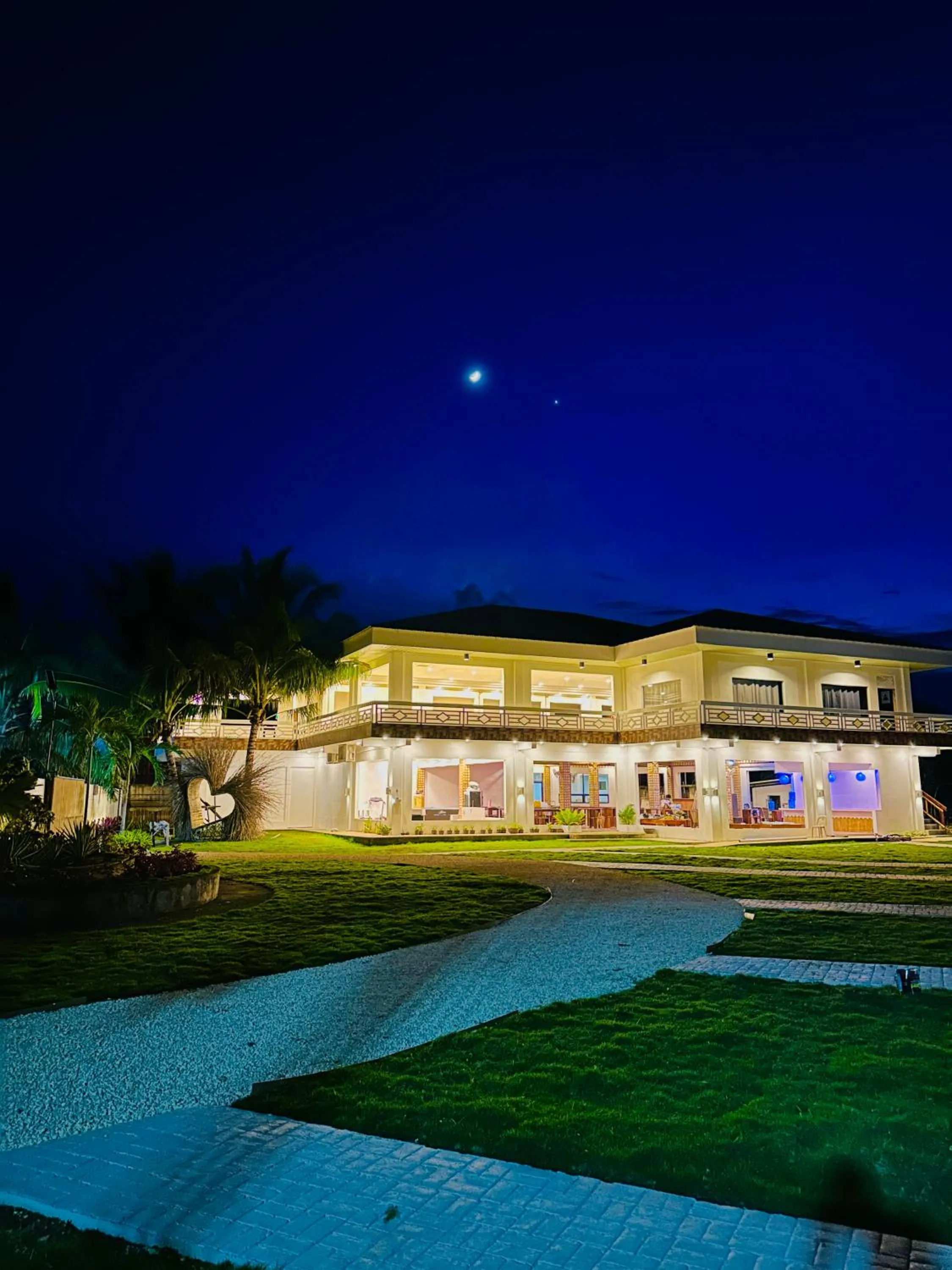 On Board Lifestyle Resort FREE MOTORBIKE