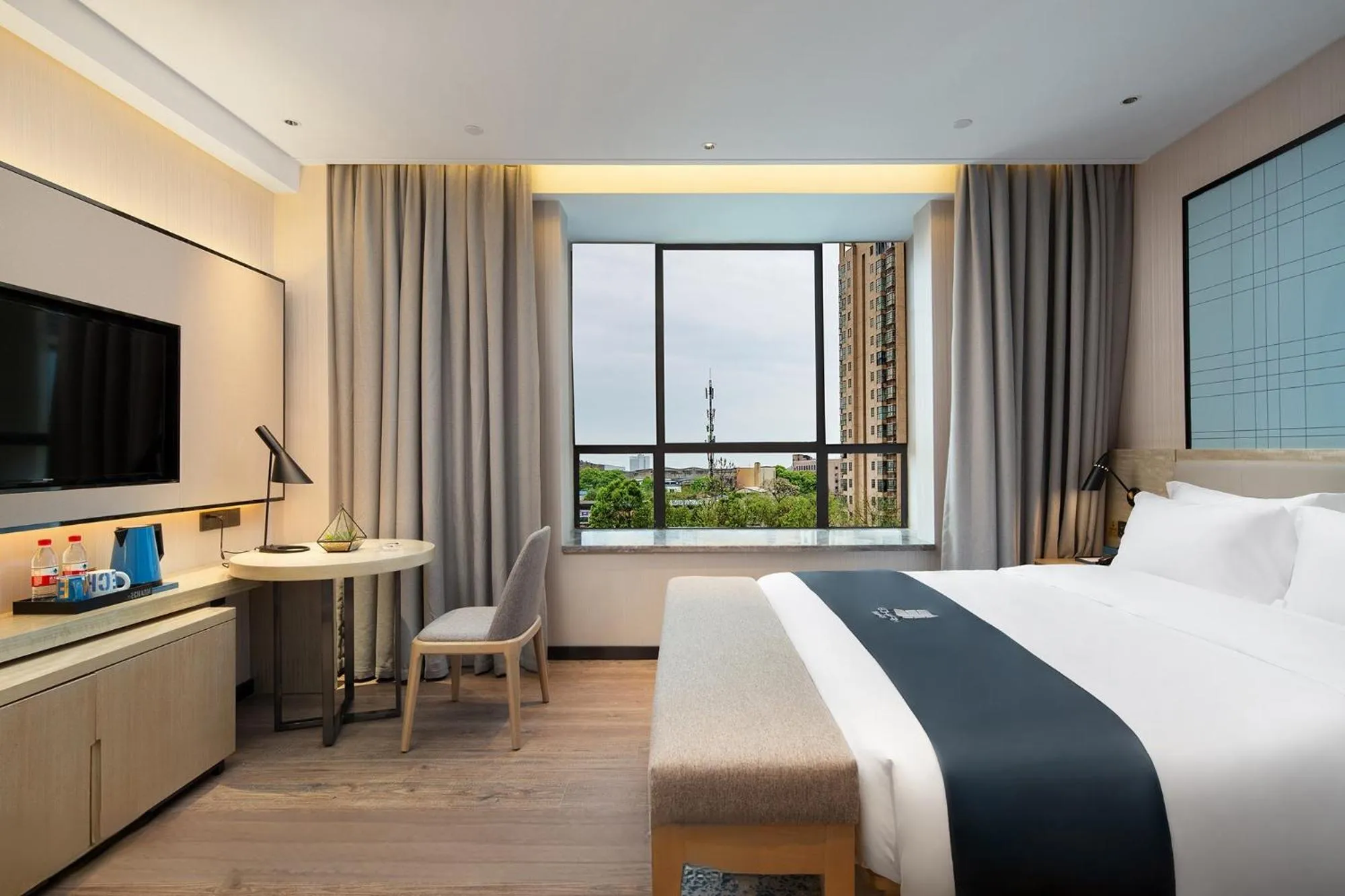 Bed in Echarm Hotel Changsha Huangxing Avenue Airport Store