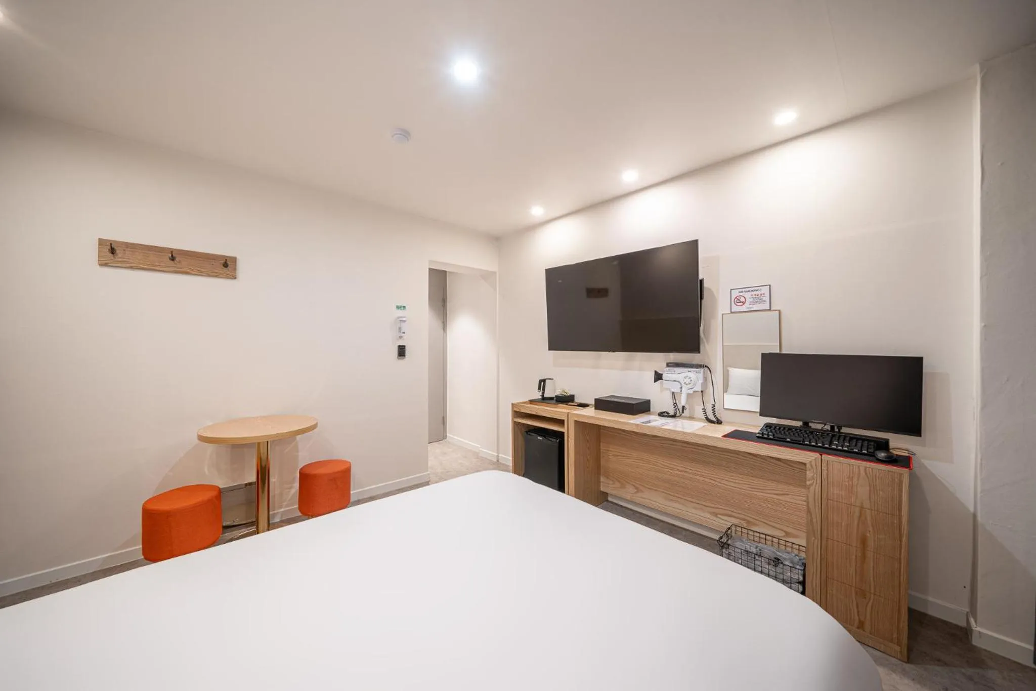 Bed in Elegance hotel hwangridan