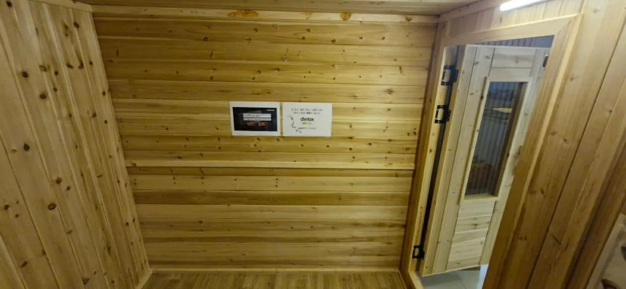 Sauna in Elegance hotel hwangridan