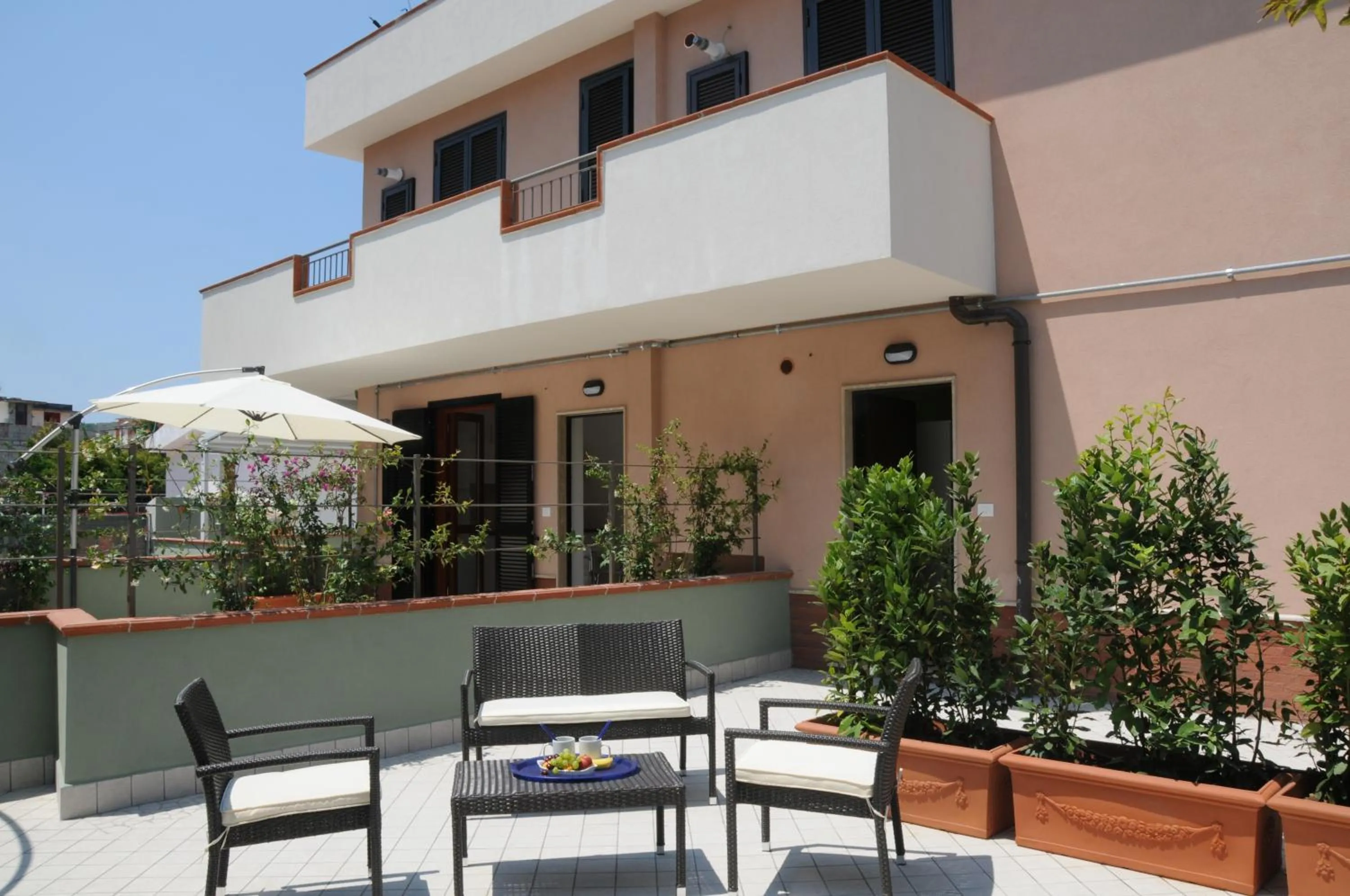 Patio in Settessenze Residence & Rooms
