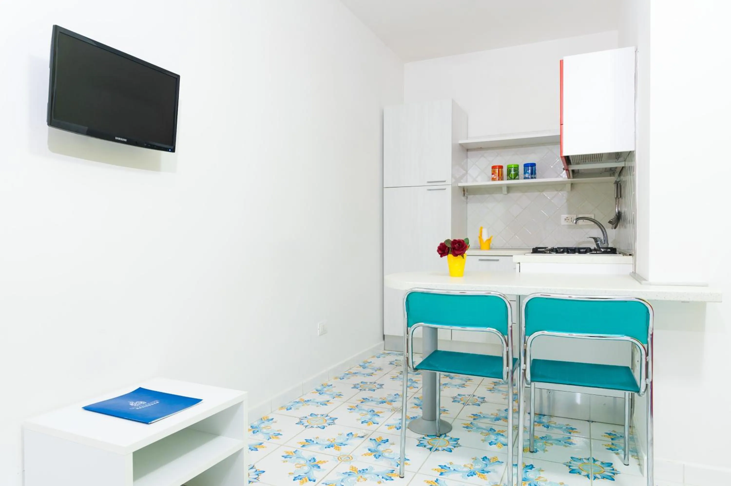 TV and multimedia in Settessenze Residence & Rooms